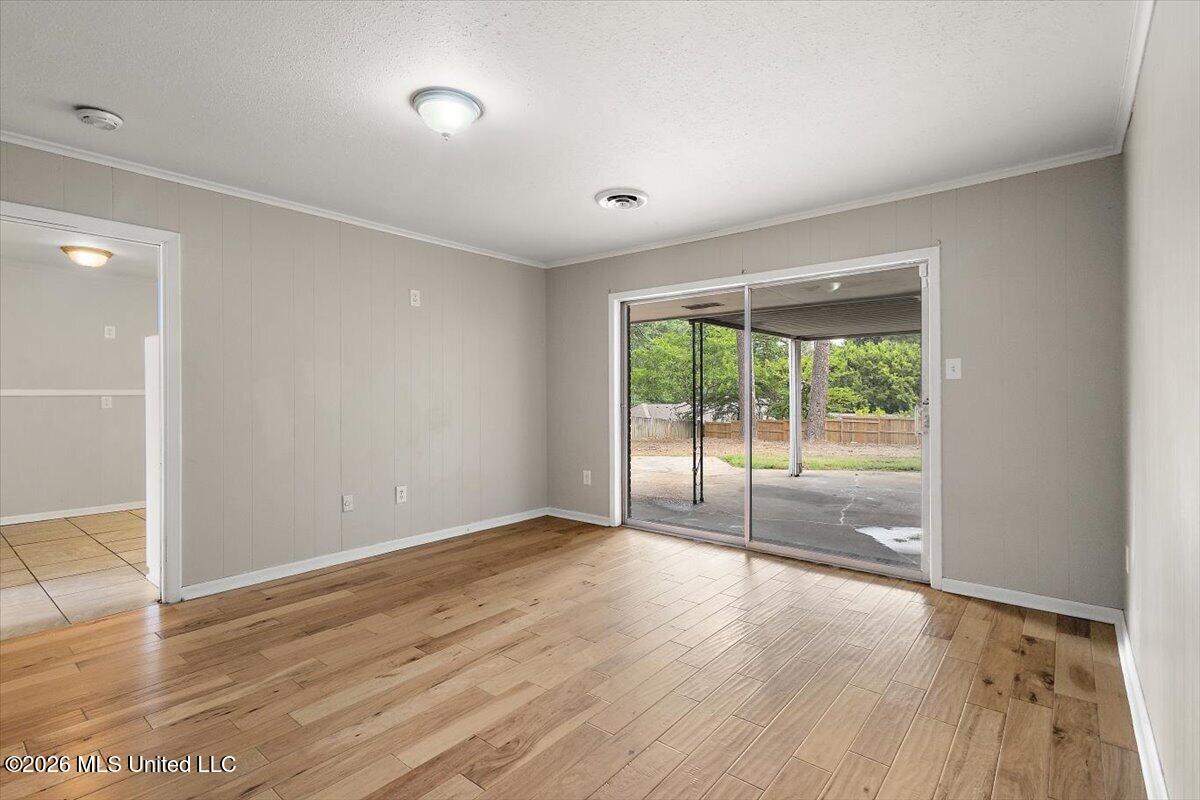 640 Briarwood Drive Property Photo 8