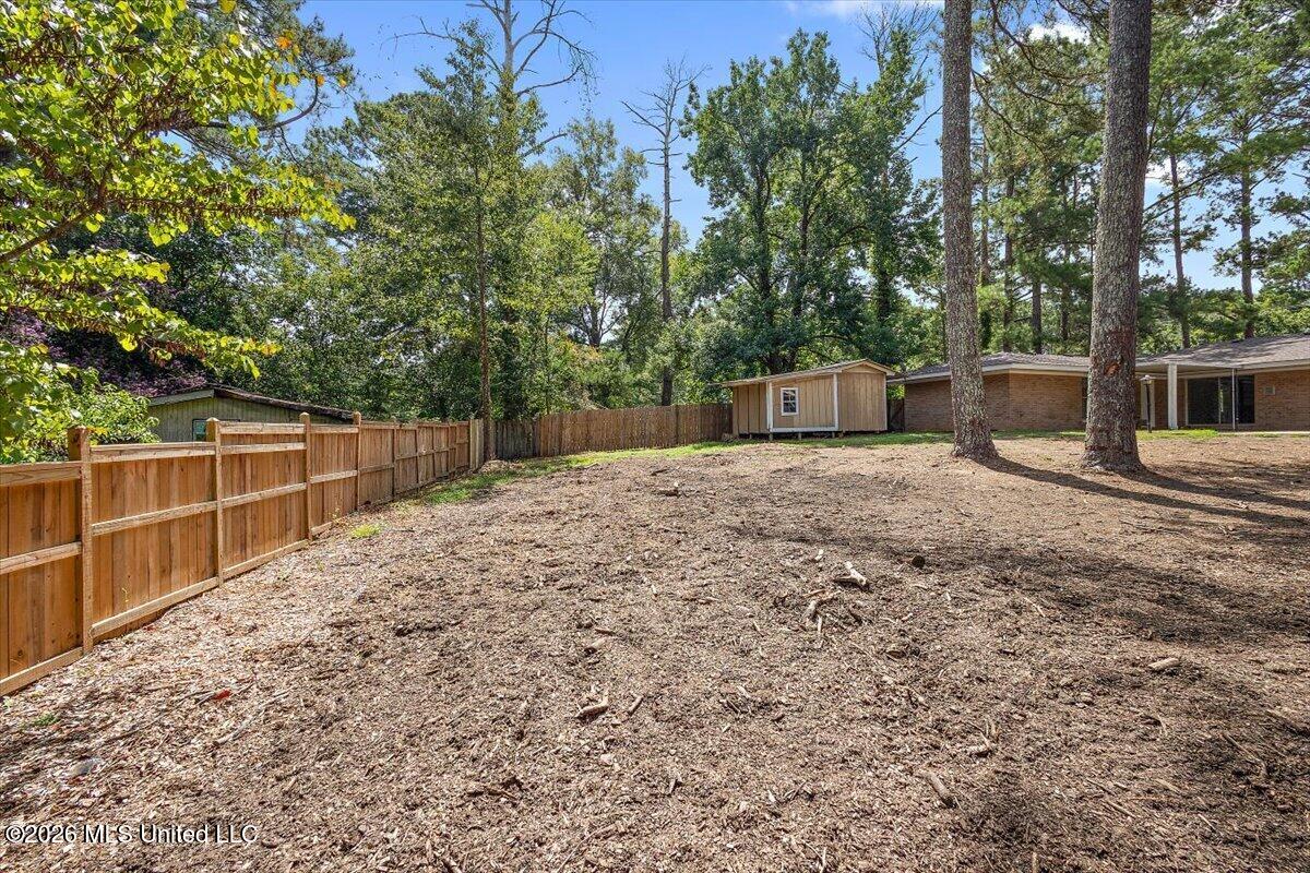 640 Briarwood Drive Property Photo 28
