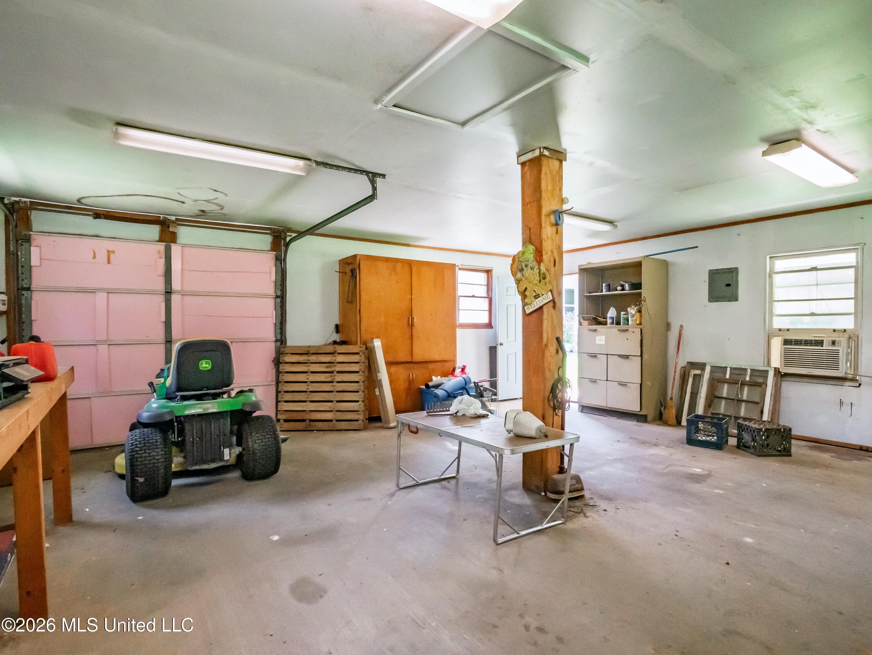 311 N Main Street Property Photo 44