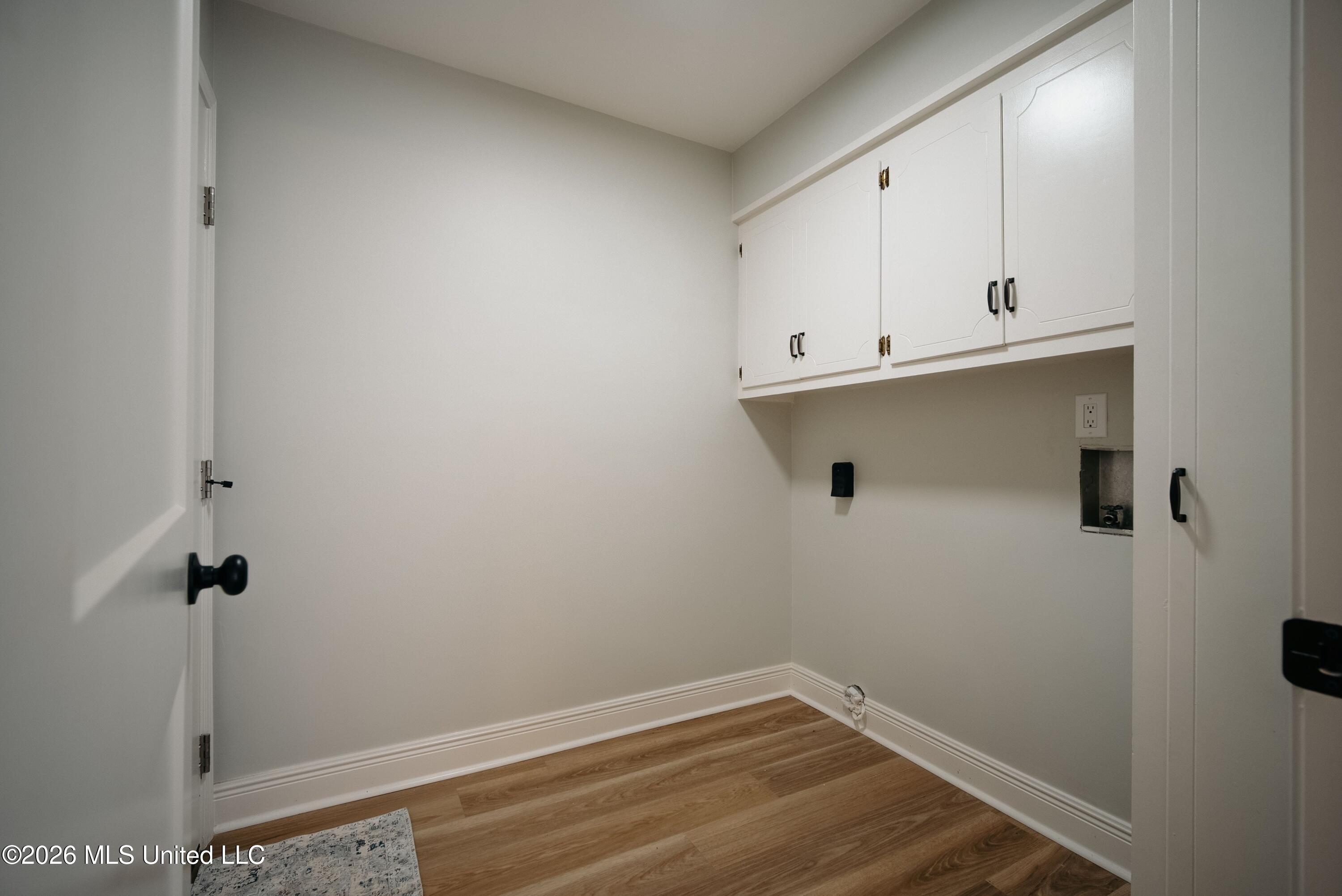 7528 Pineridge Drive Property Photo 20