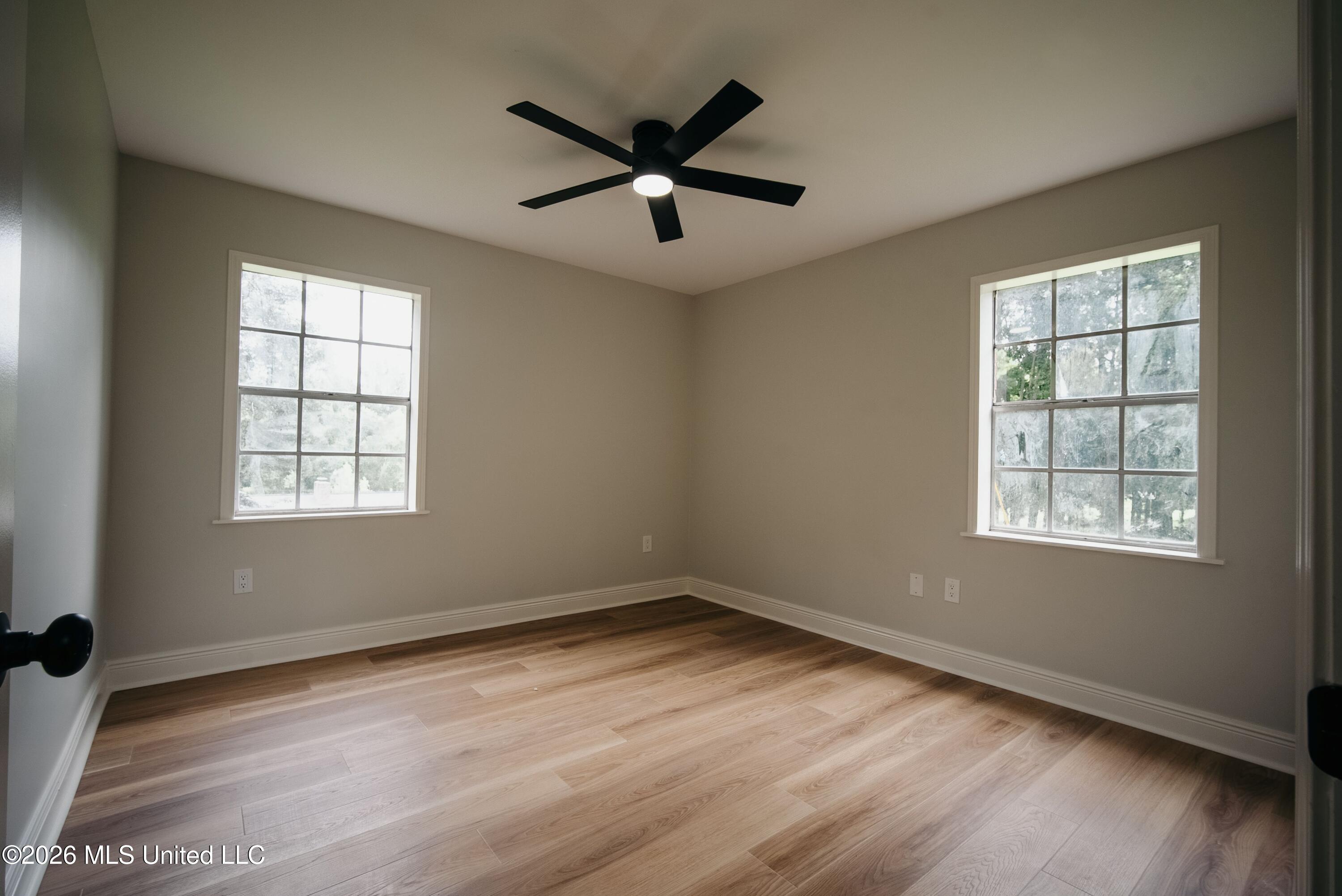 7528 Pineridge Drive Property Photo 25