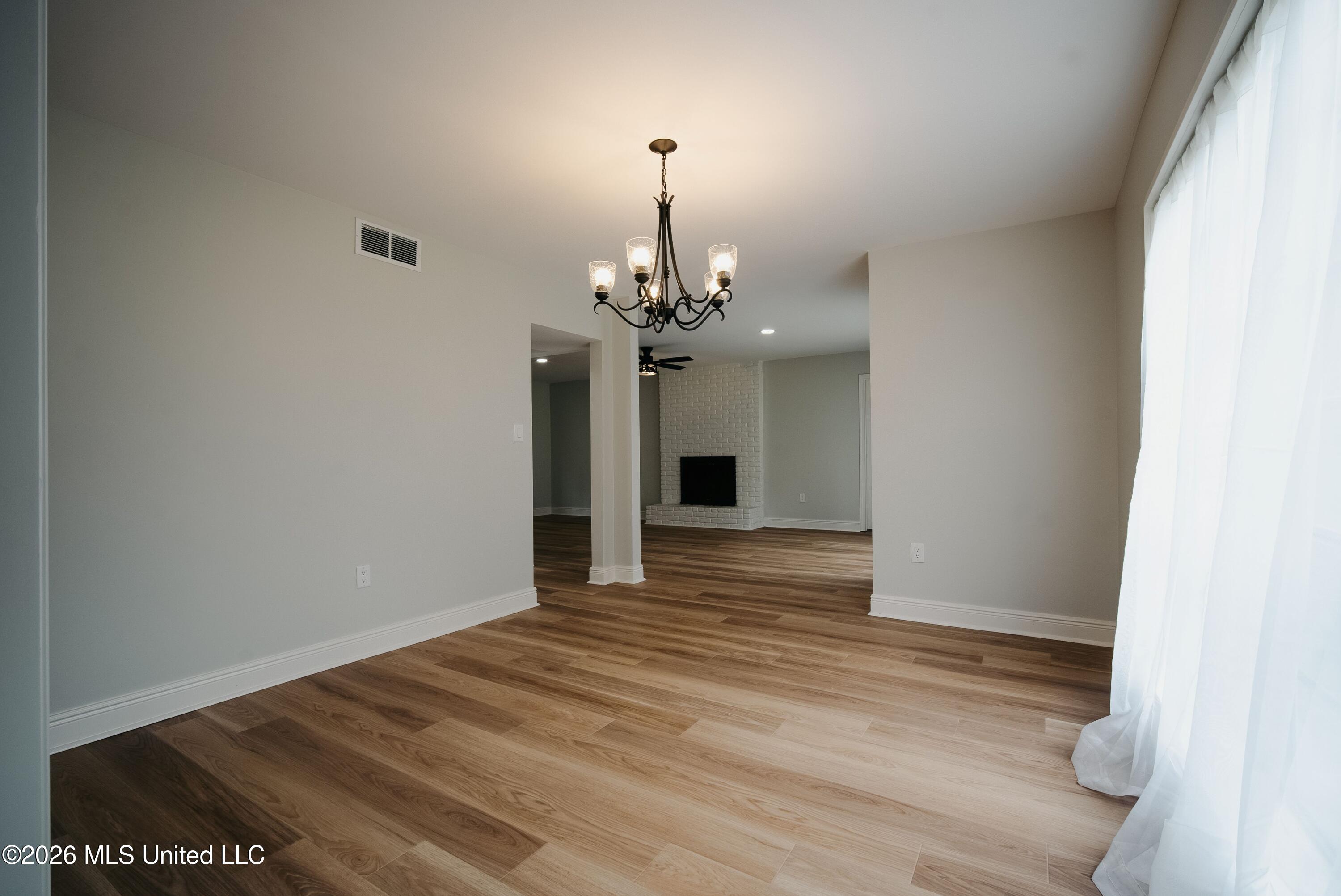 7528 Pineridge Drive Property Photo 27