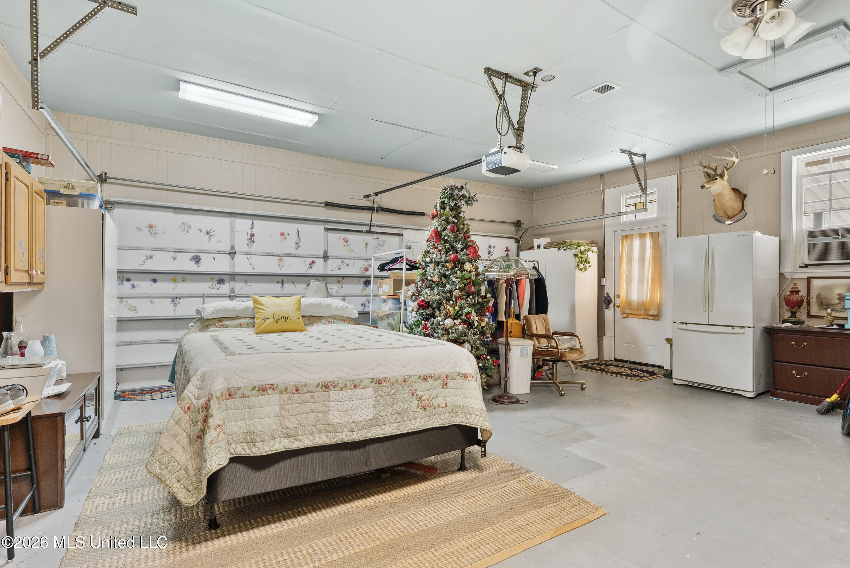 1070 King Road Property Photo 25