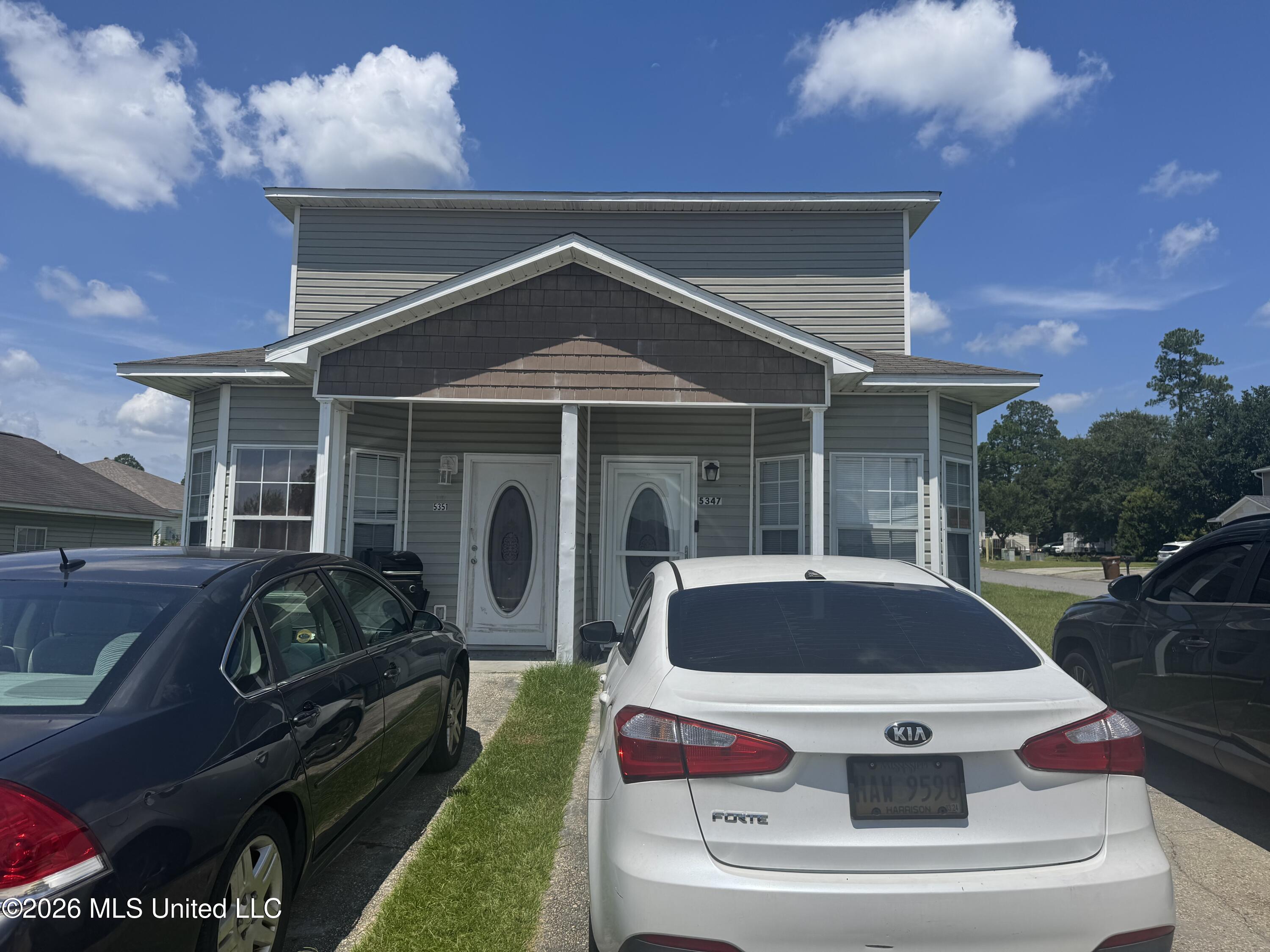5347-5351 Quail Creek Circle Property Photo 2
