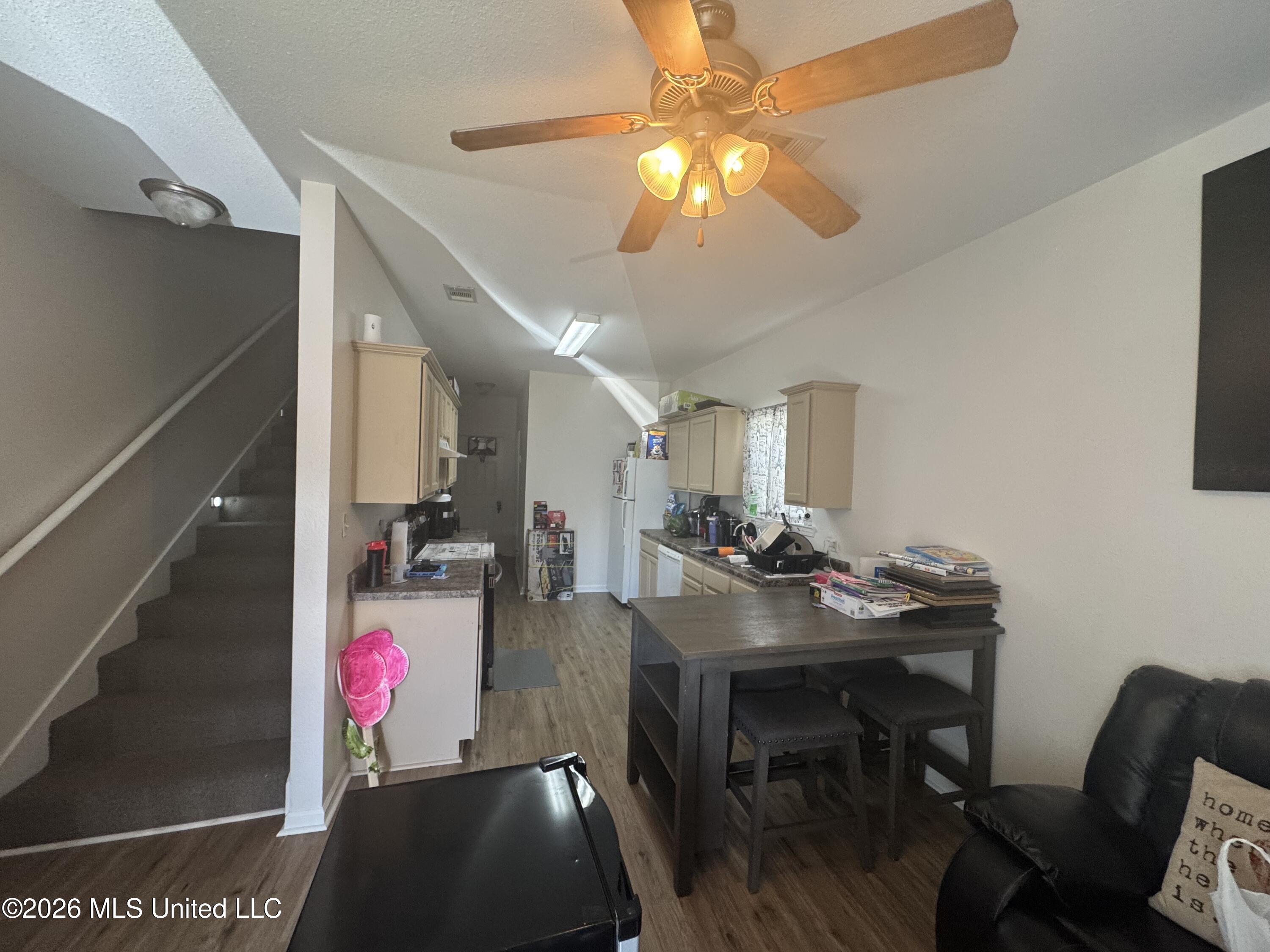5347-5351 Quail Creek Circle Property Photo 5