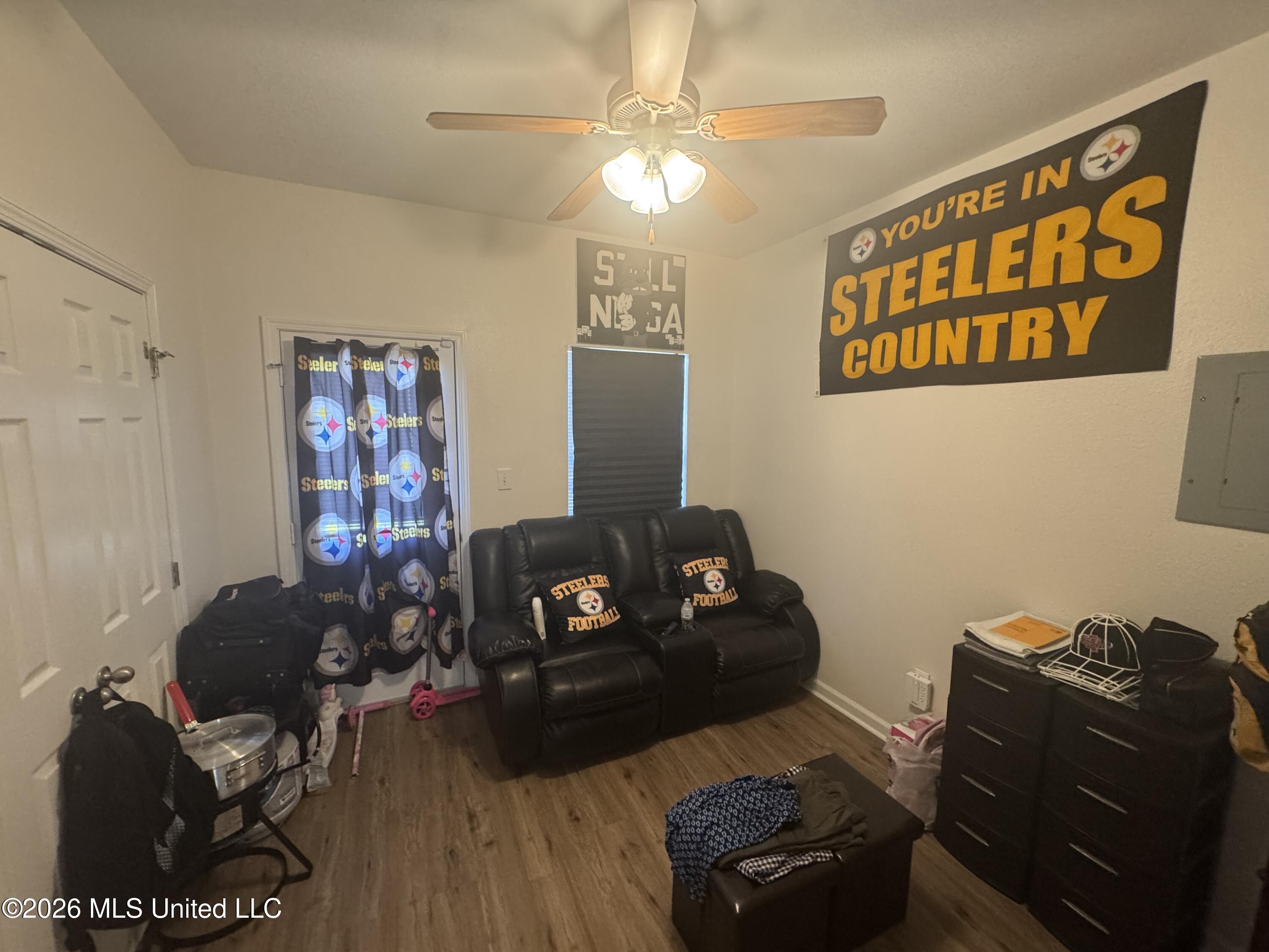 5347-5351 Quail Creek Circle Property Photo 12