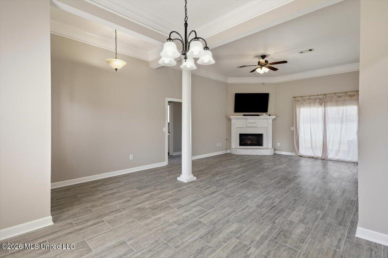 605 Shea Cove Property Photo 17