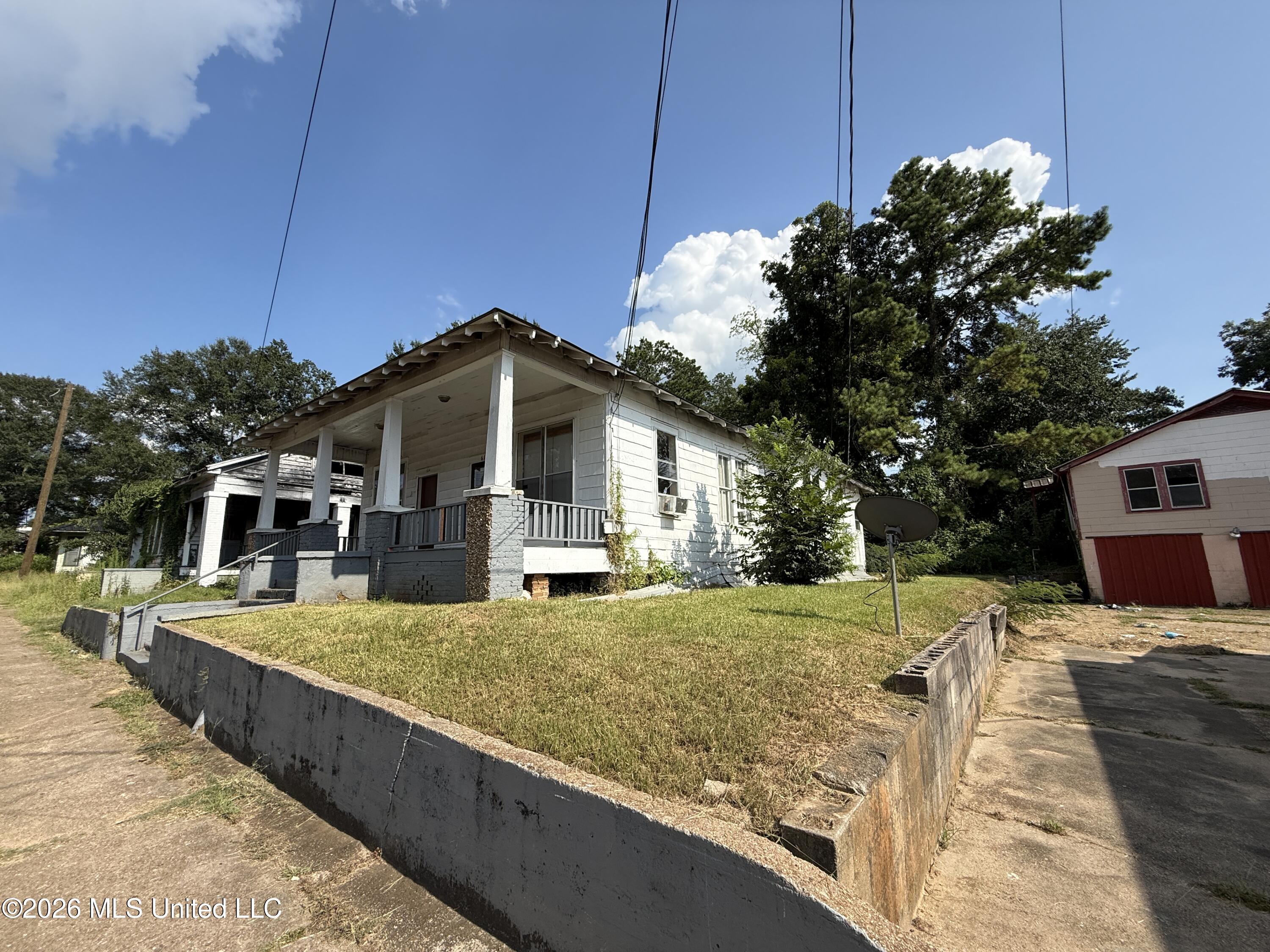 614 Pearl River Avenue Property Photo 3