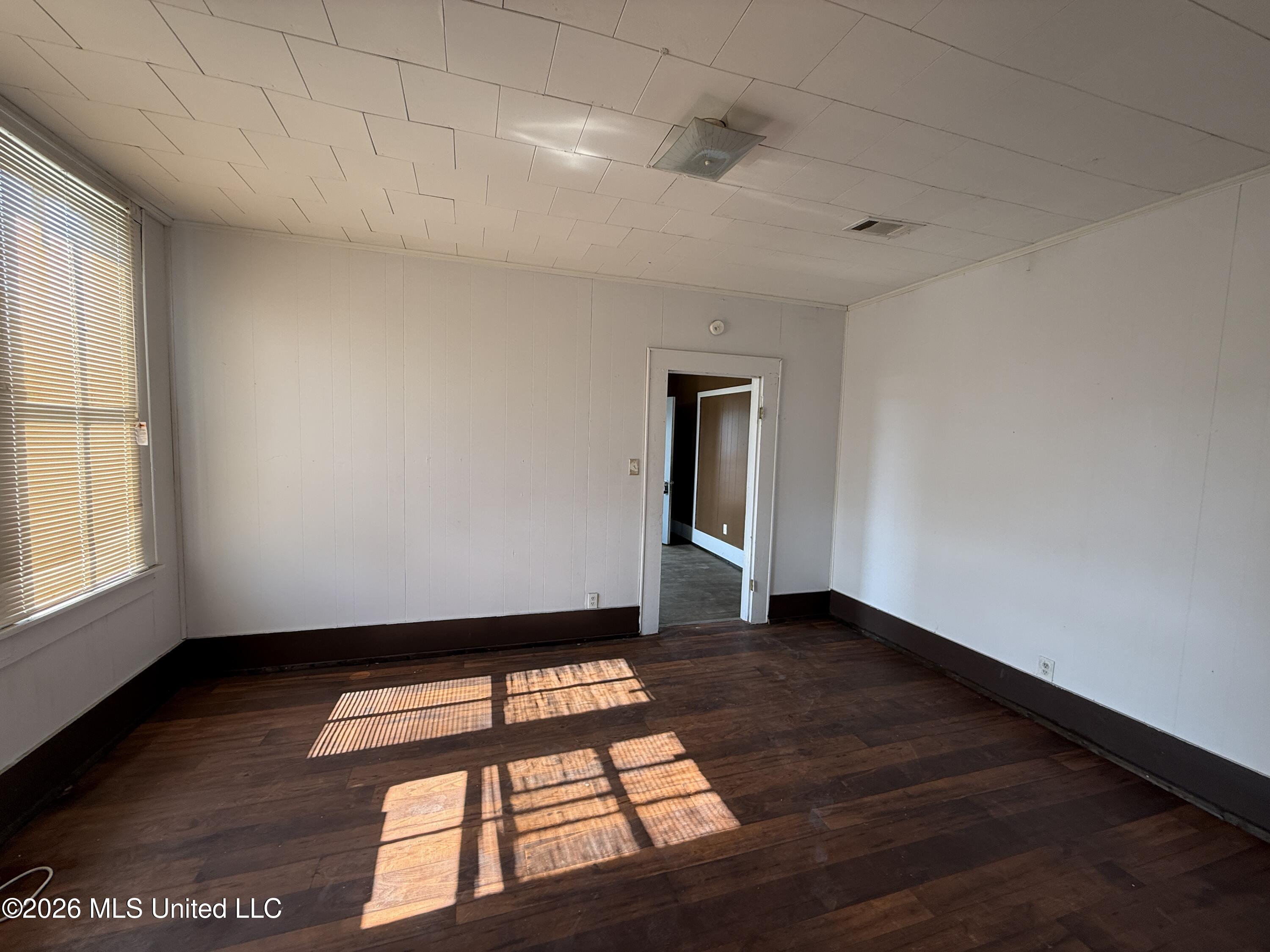 614 Pearl River Avenue Property Photo 4