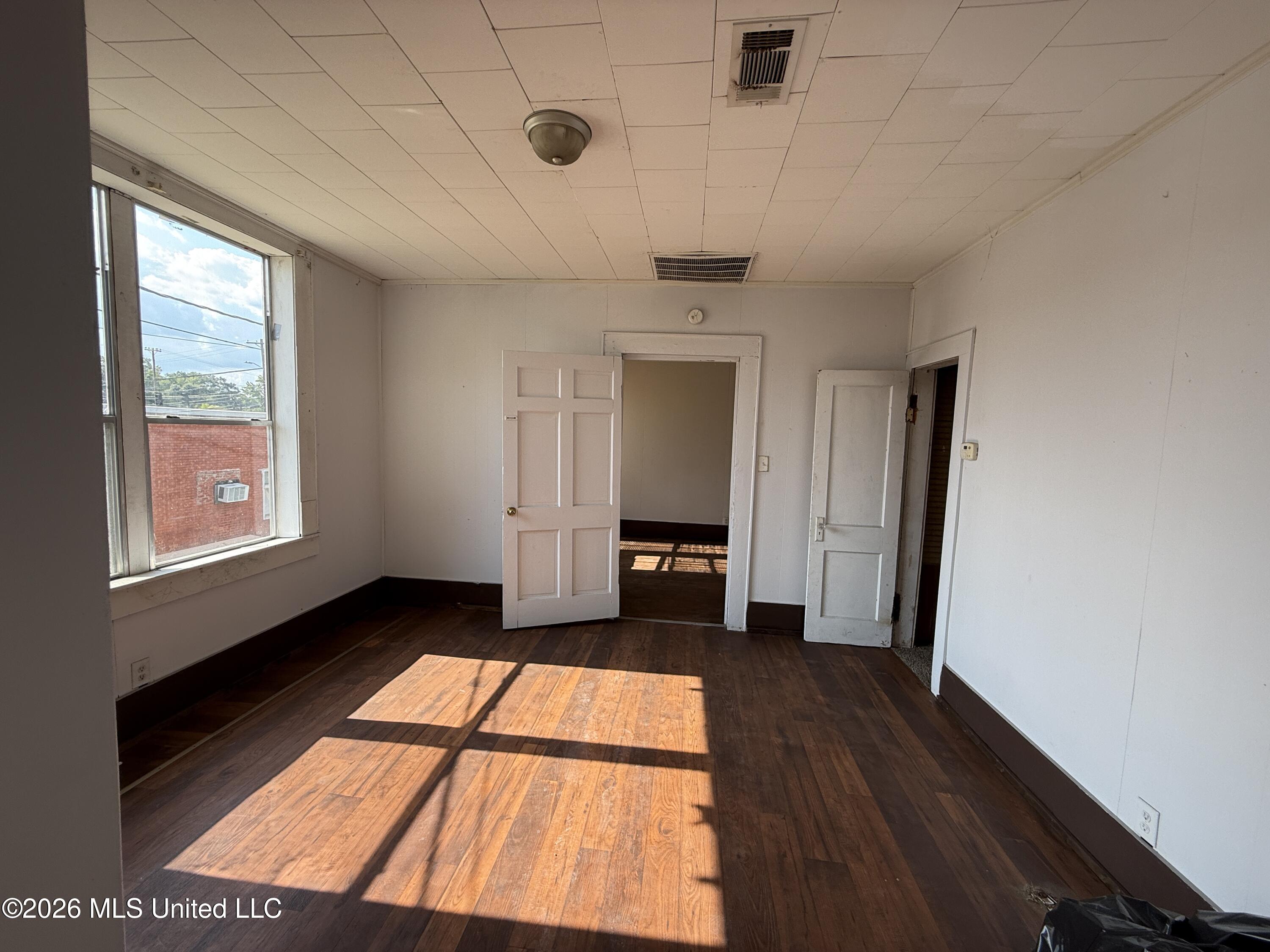 614 Pearl River Avenue Property Photo 5