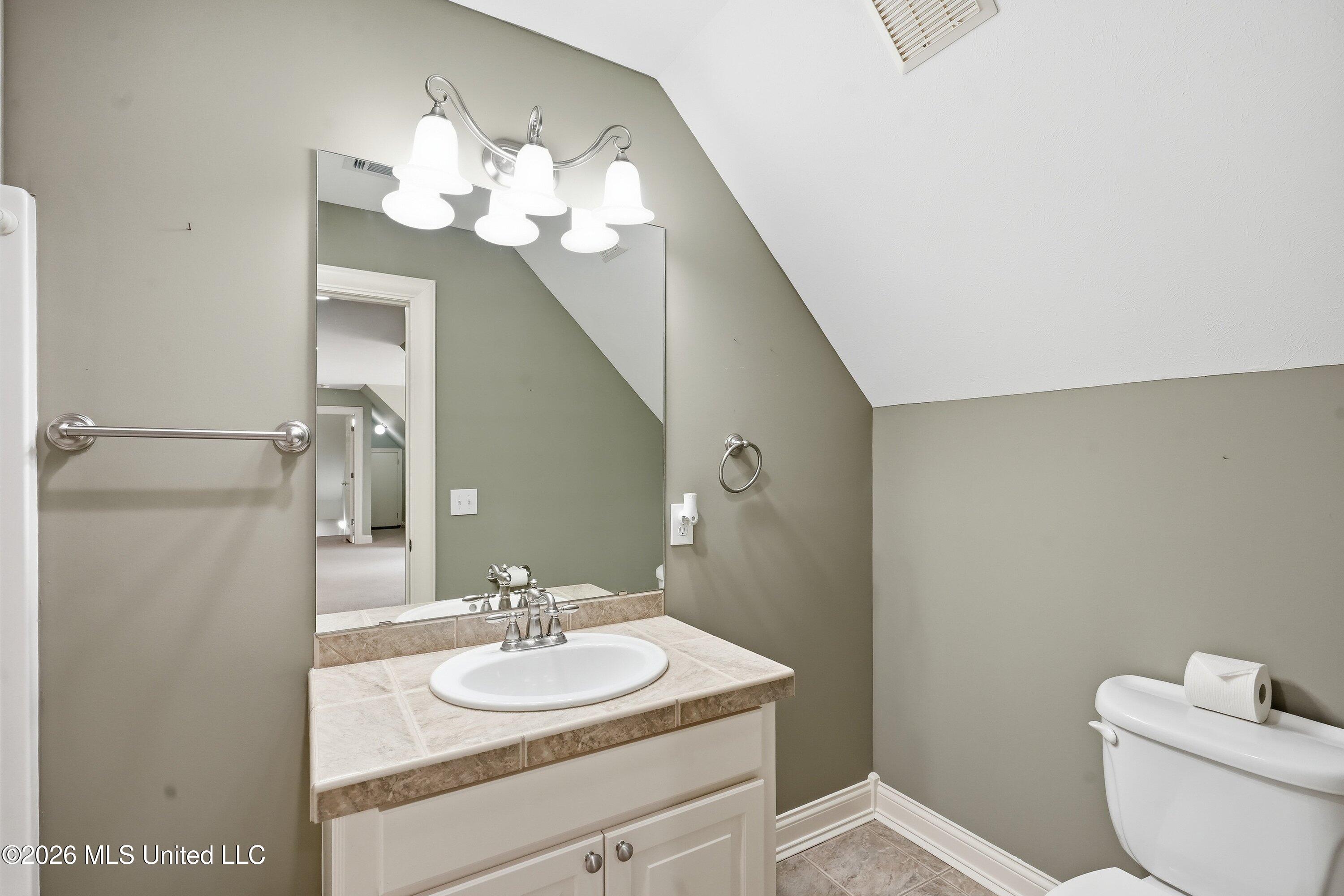165 Cody Lane Property Photo 46