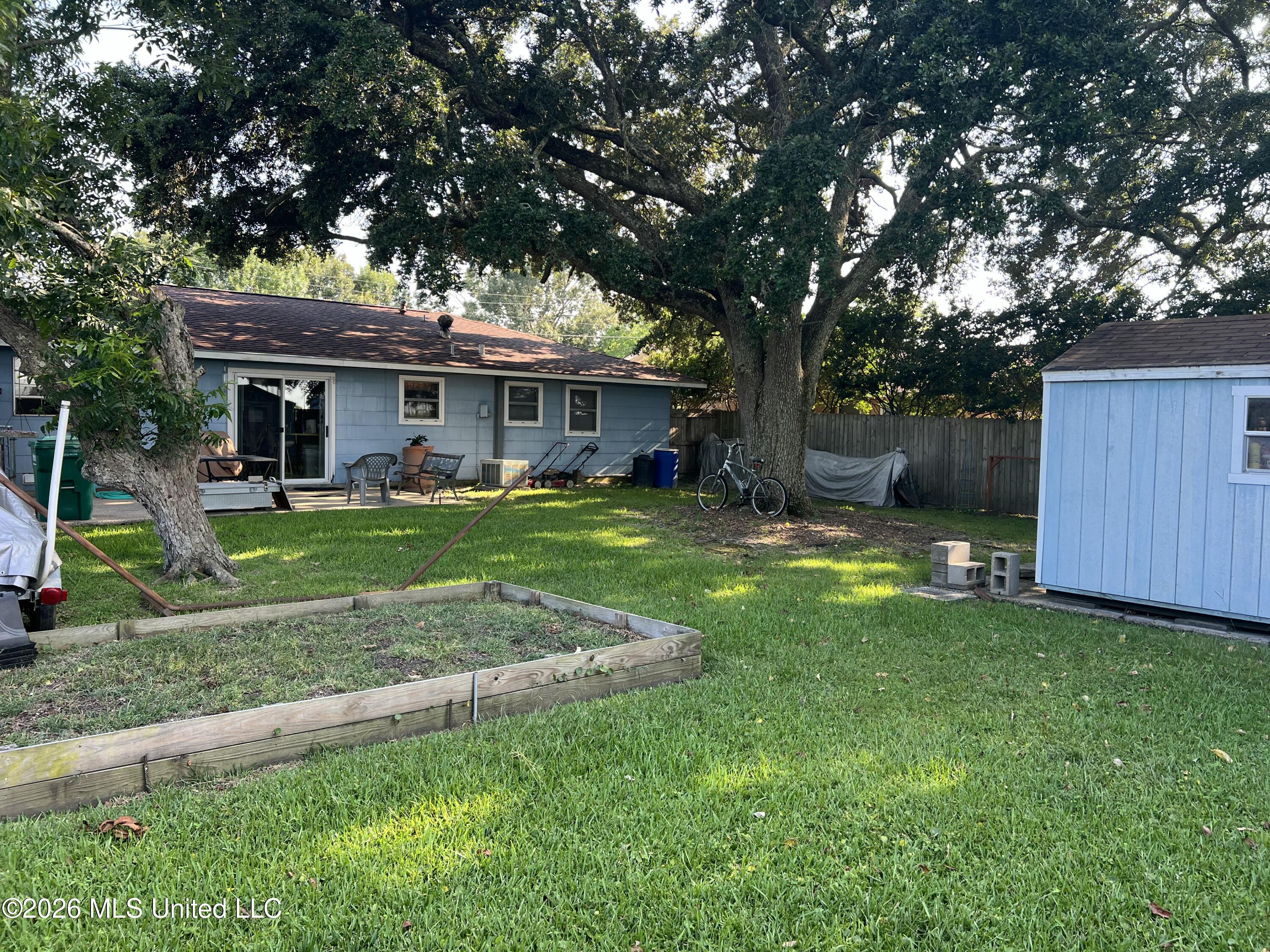 447 Mcguire Circle Property Photo 8