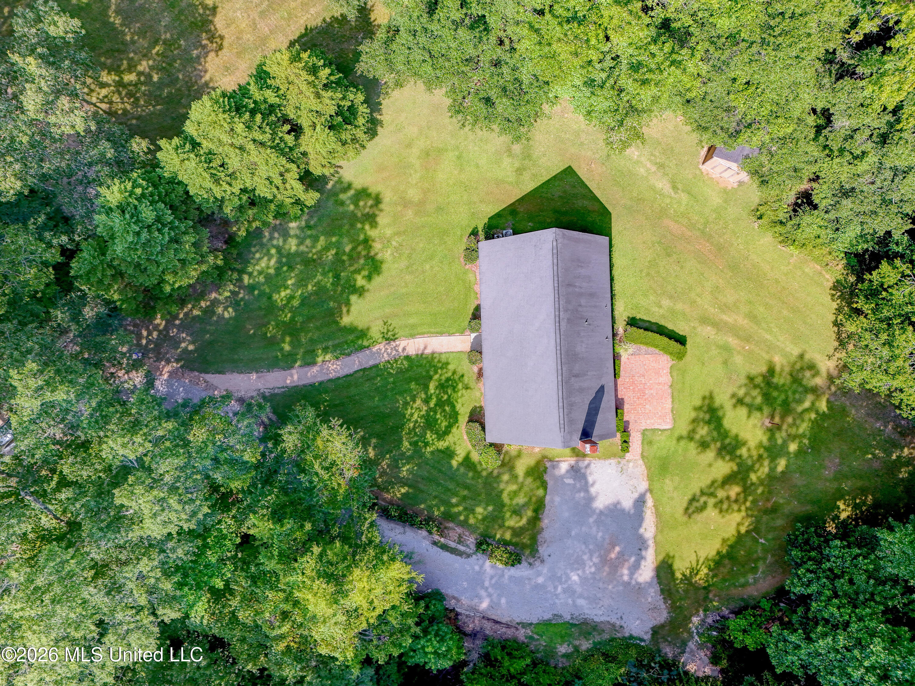 103 Rebel Circle Property Photo 7