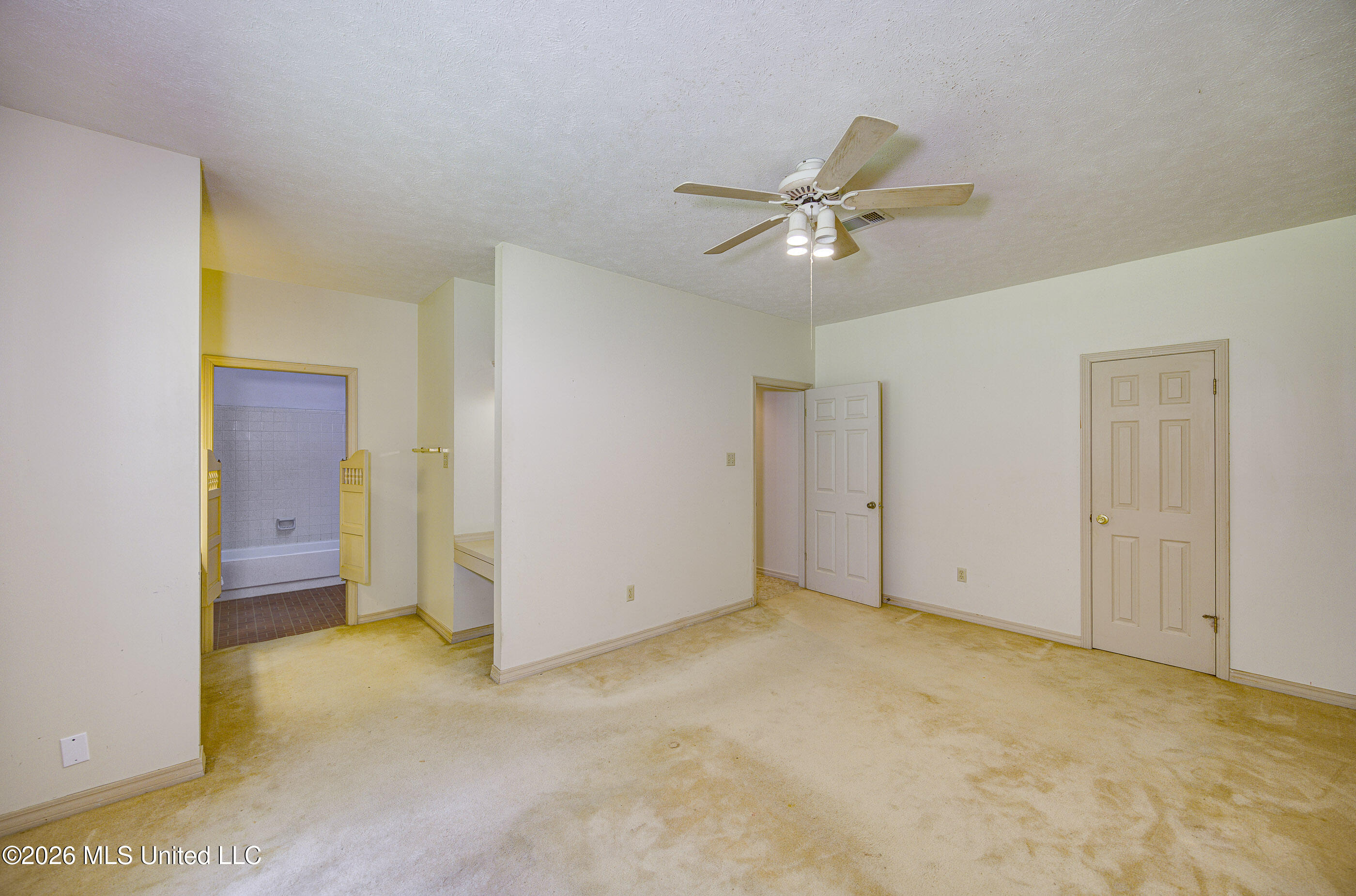 103 Rebel Circle Property Photo 16