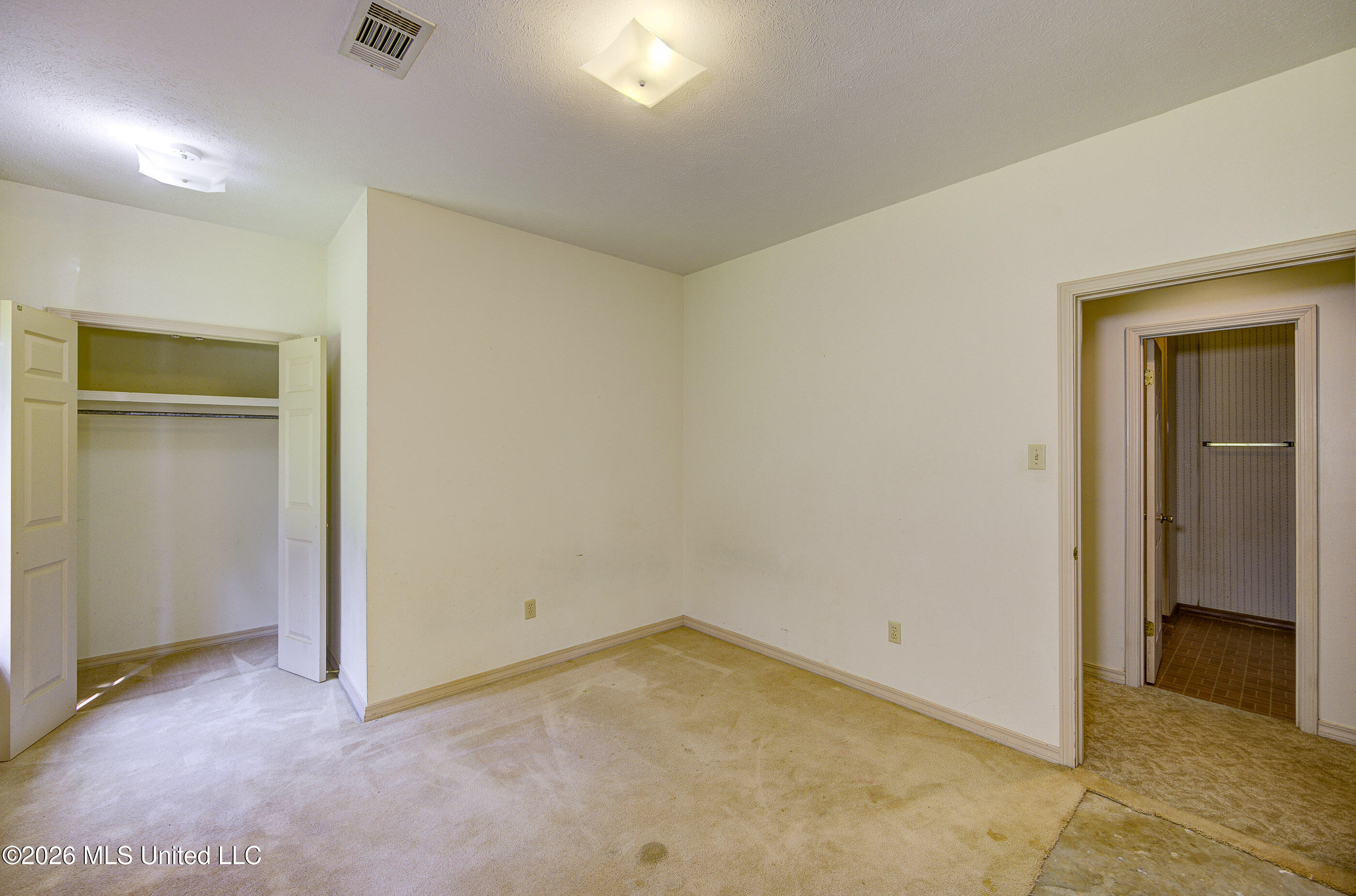 103 Rebel Circle Property Photo 31