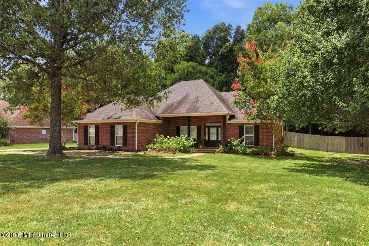108 Bluebird Cove Property Photo 2