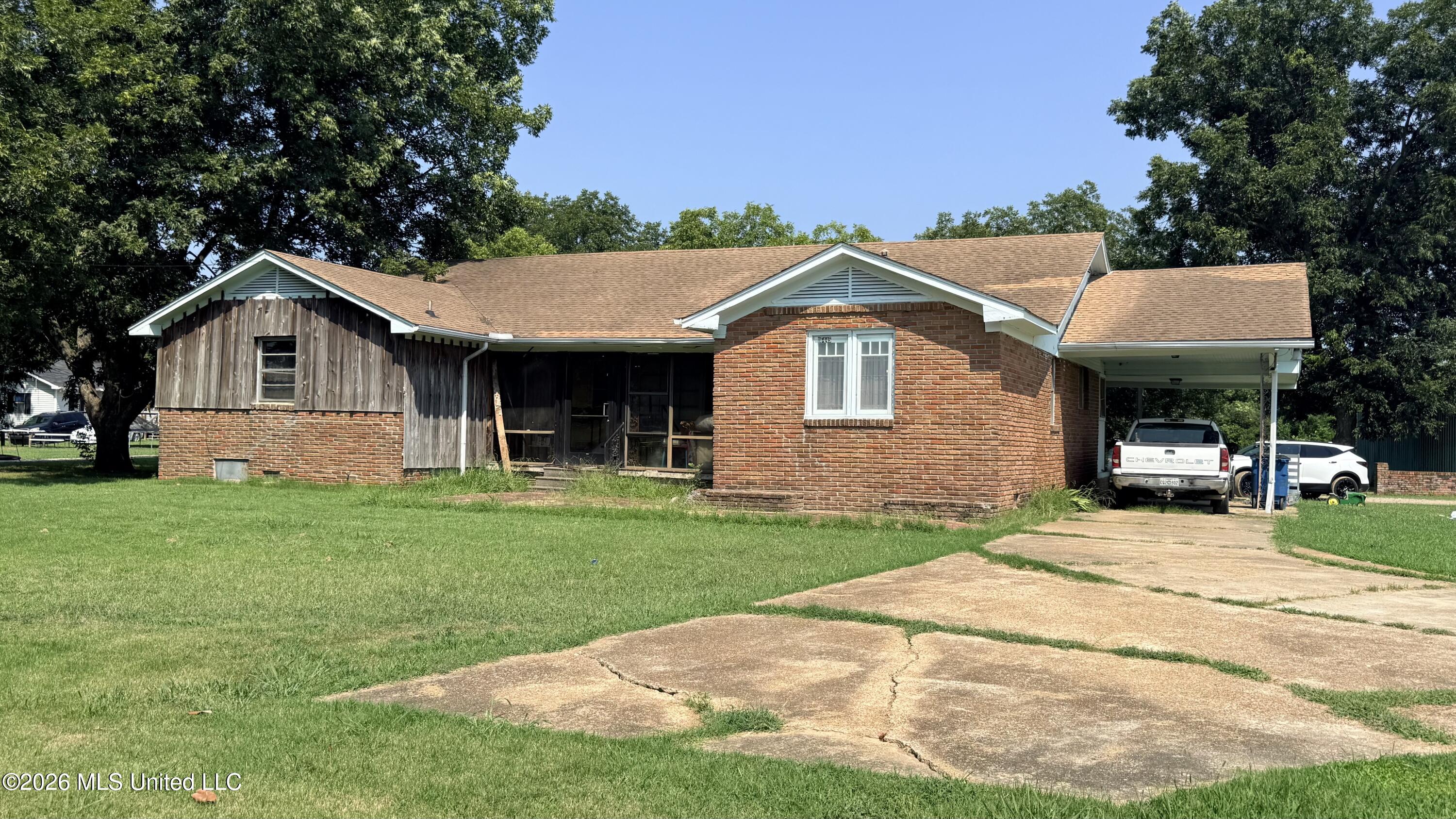 18445 Us-61 Property Photo 1