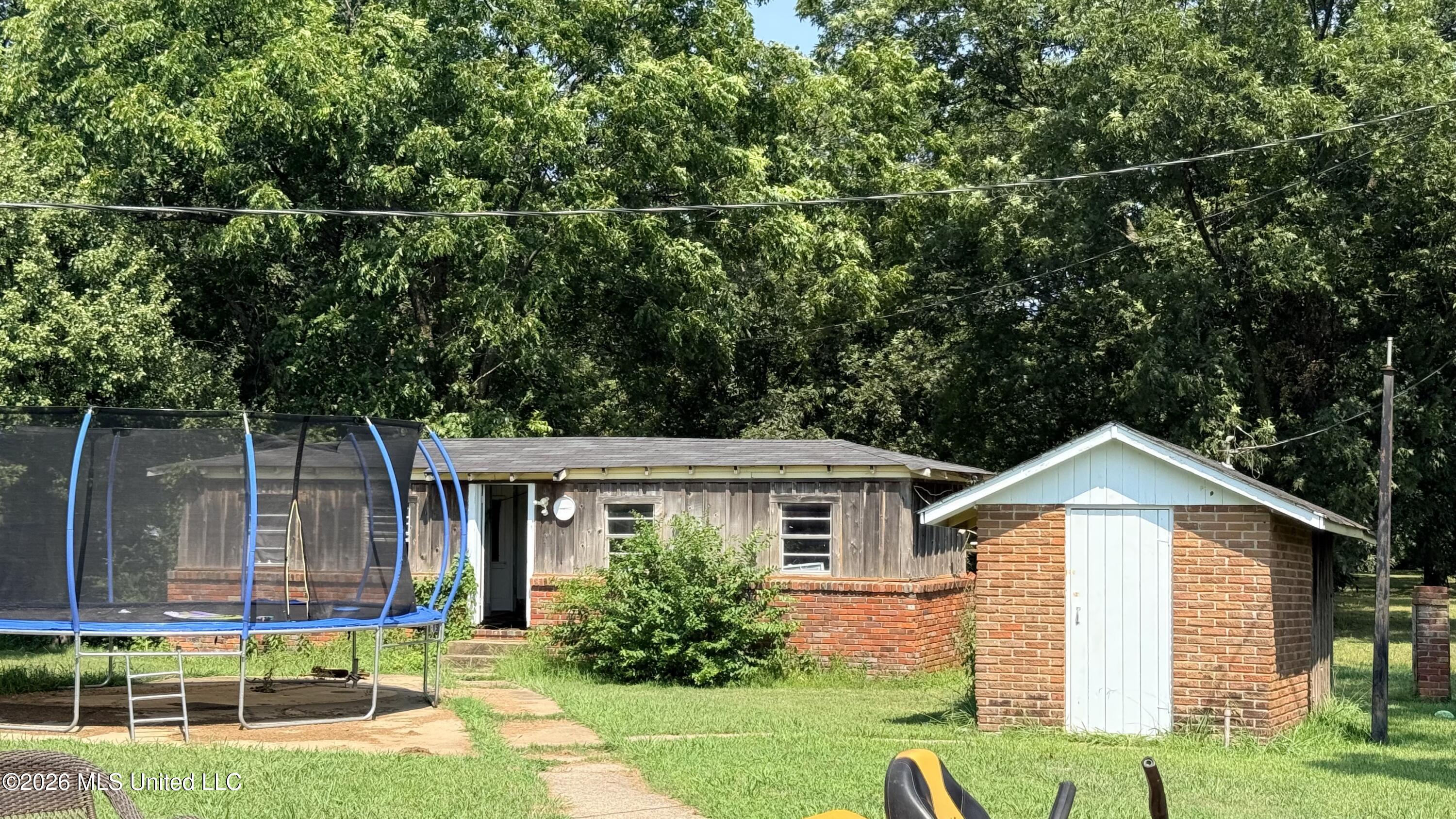 18445 Us-61 Property Photo 5