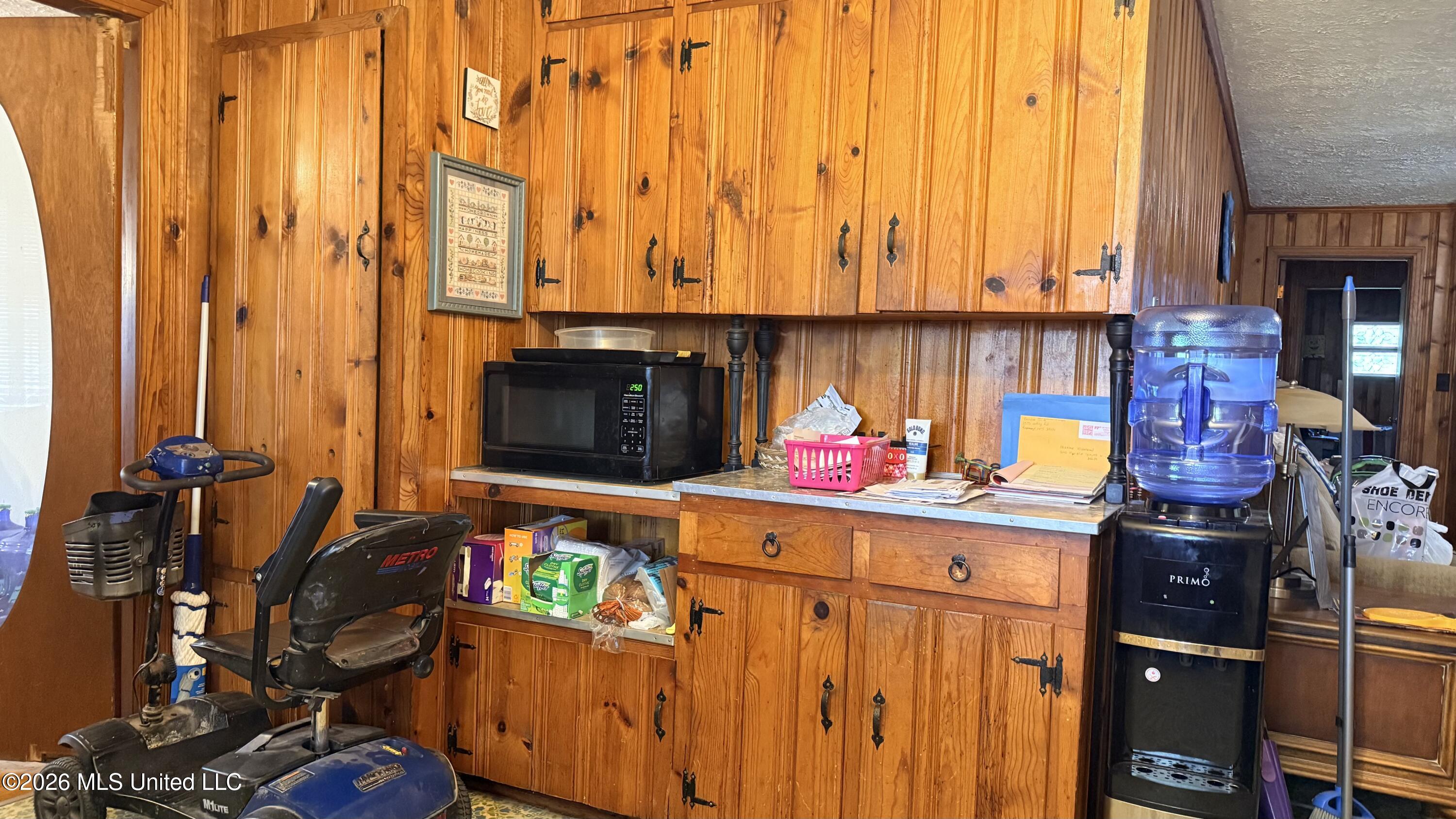 18445 Us-61 Property Photo 7
