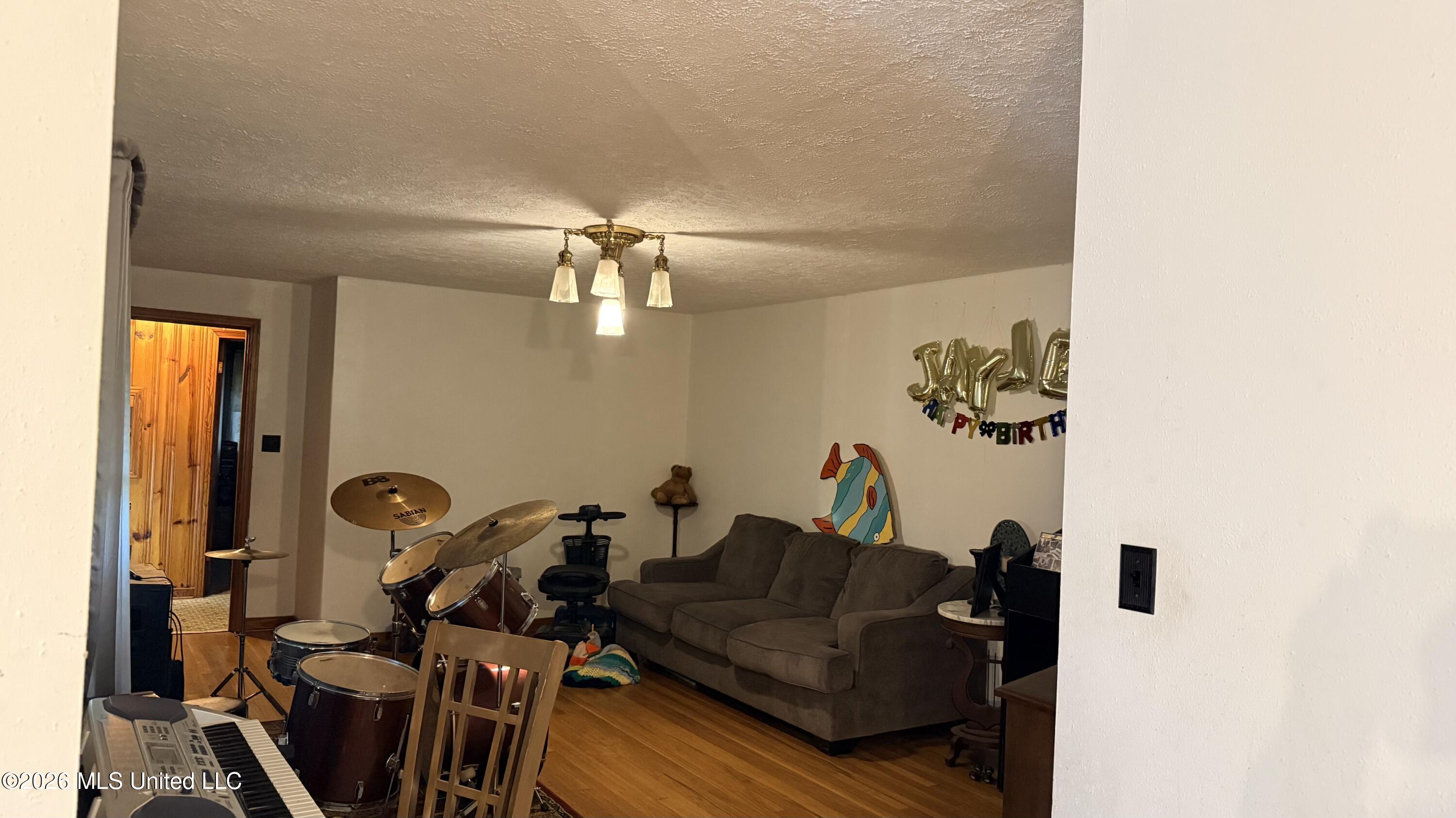 18445 Us-61 Property Photo 11