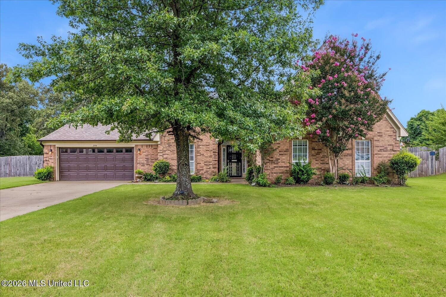 2594 Tower Drive Property Photo 1
