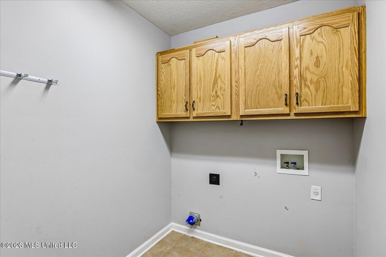 2594 Tower Drive Property Photo 15