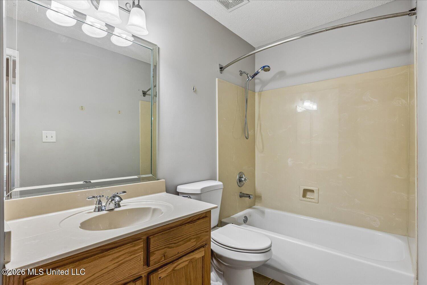 2594 Tower Drive Property Photo 24