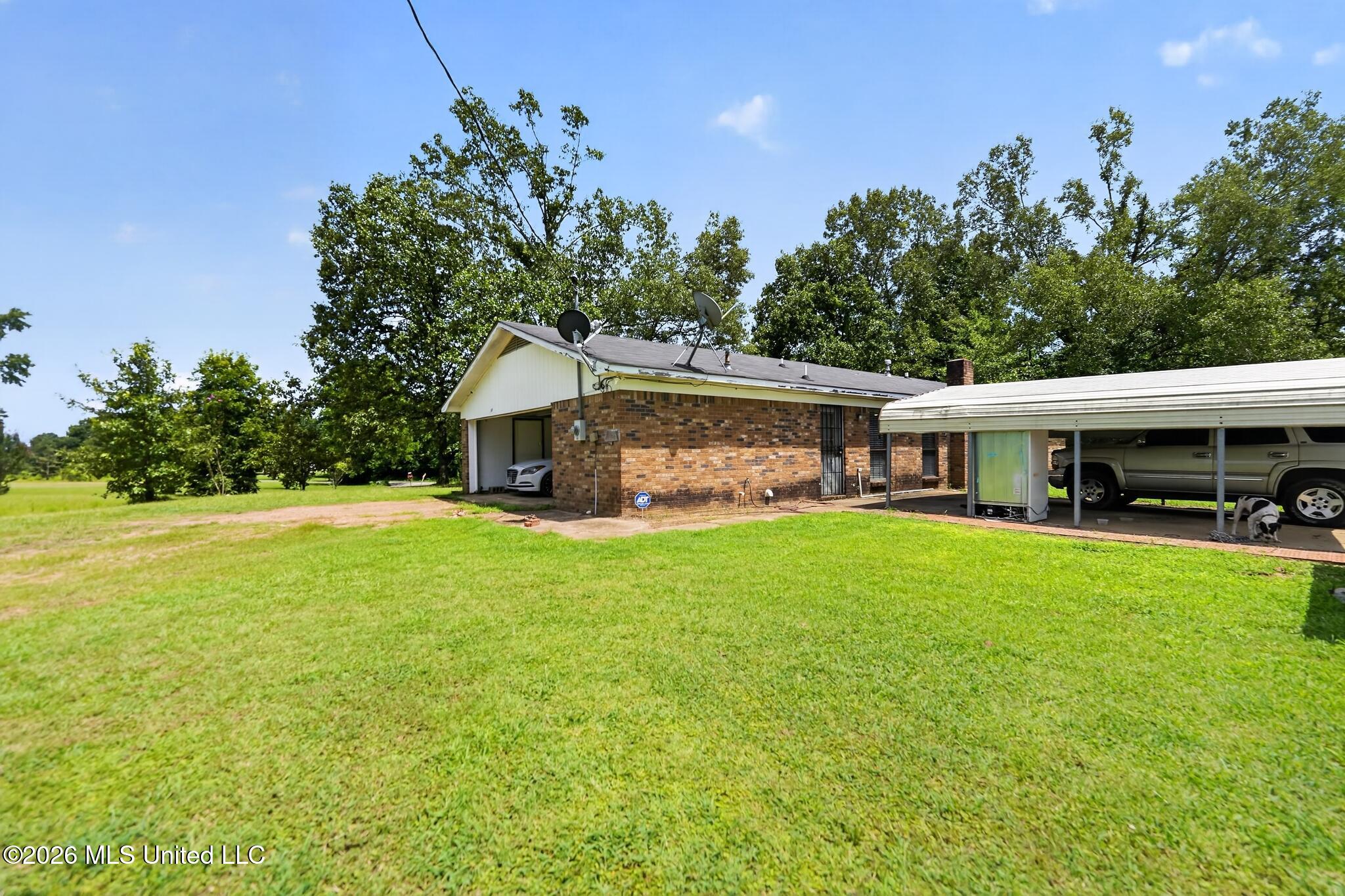 681 Pickens-garnett Road Property Photo 13