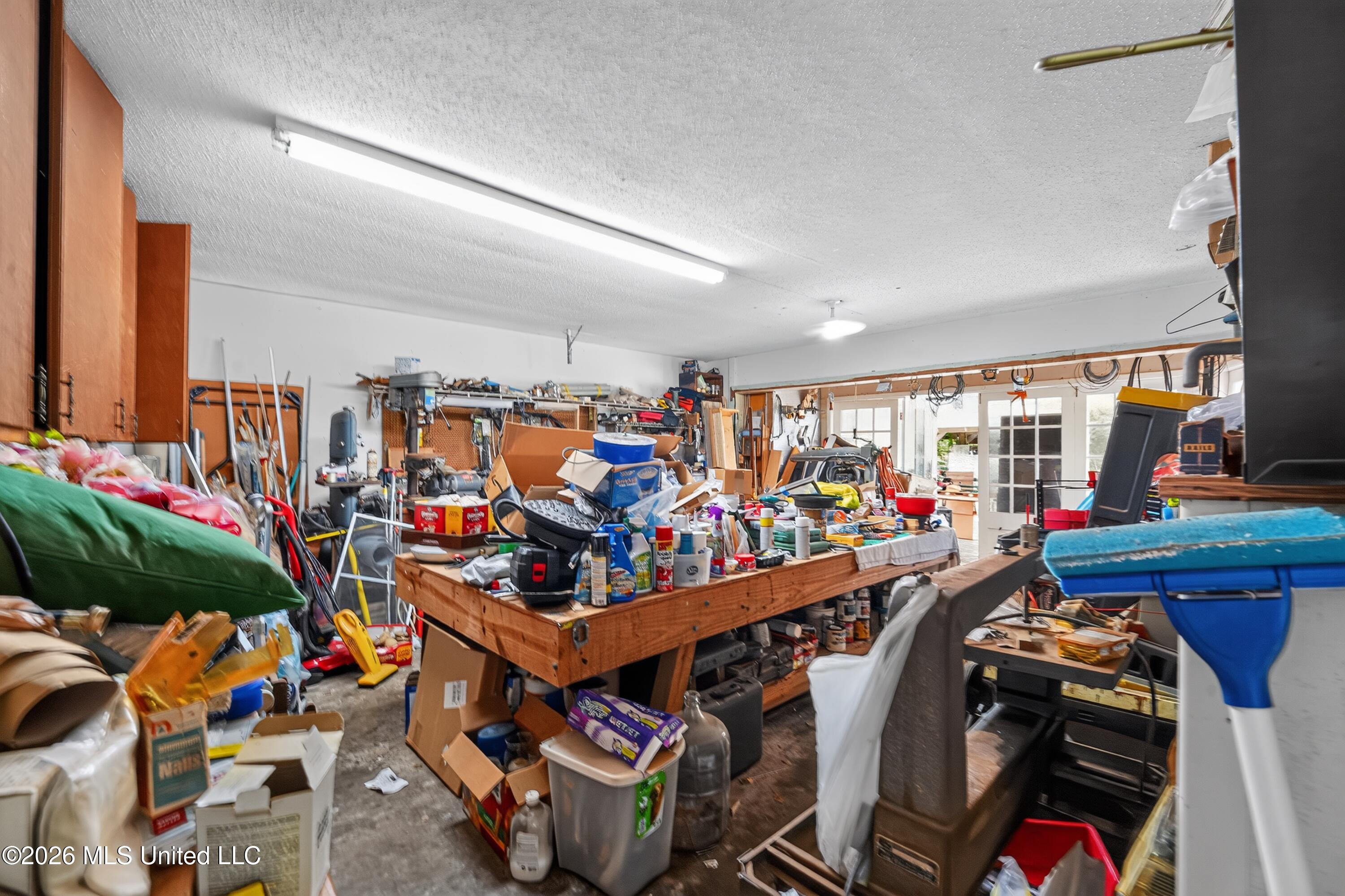 168 Davis Road Property Photo 10