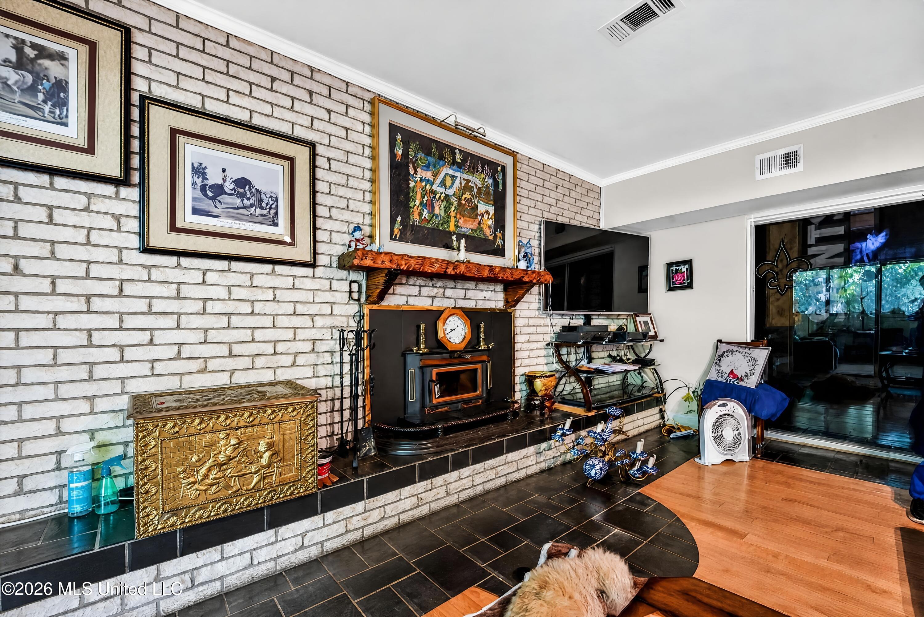 168 Davis Road Property Photo 21