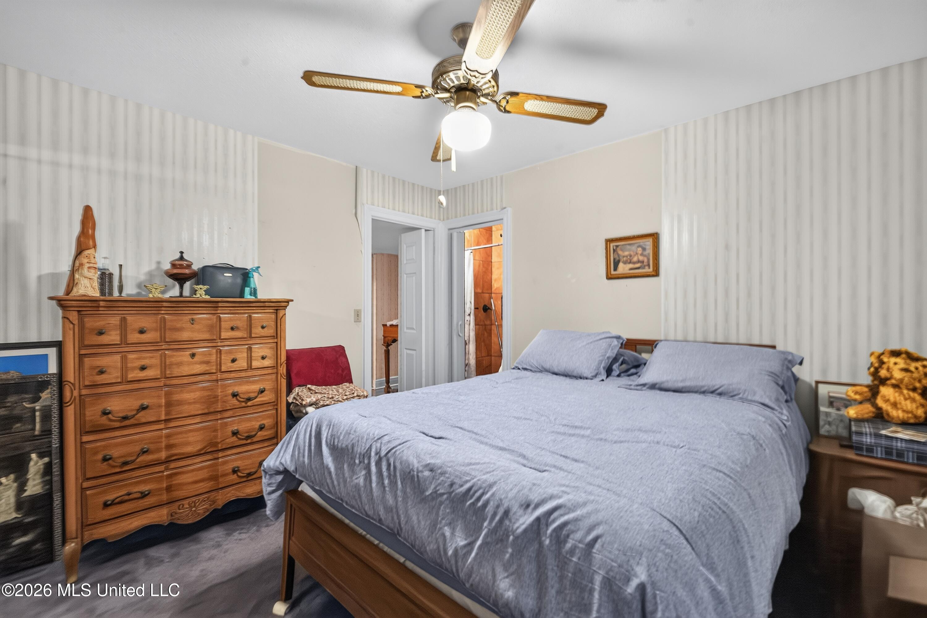 168 Davis Road Property Photo 36