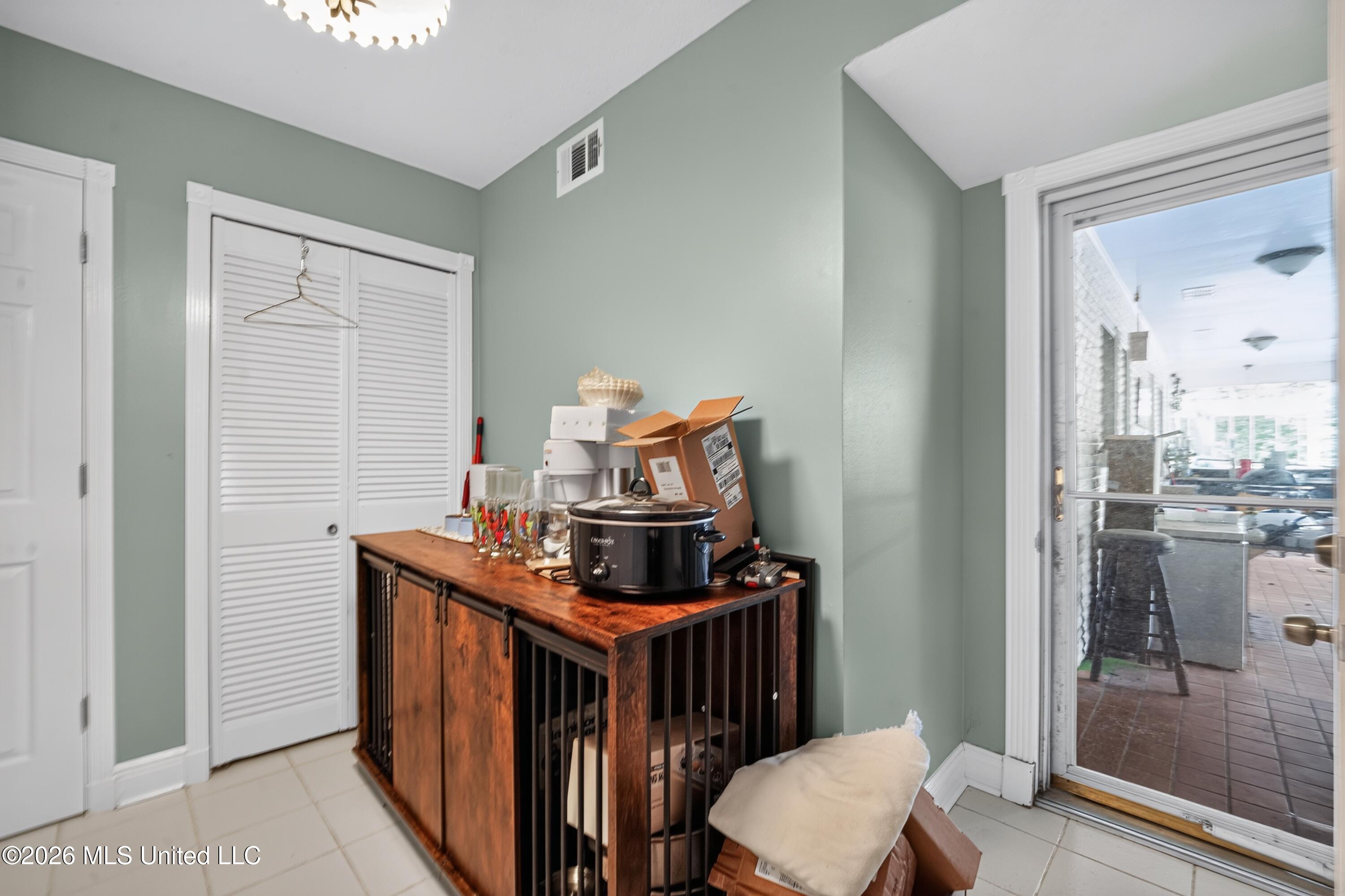 168 Davis Road Property Photo 61