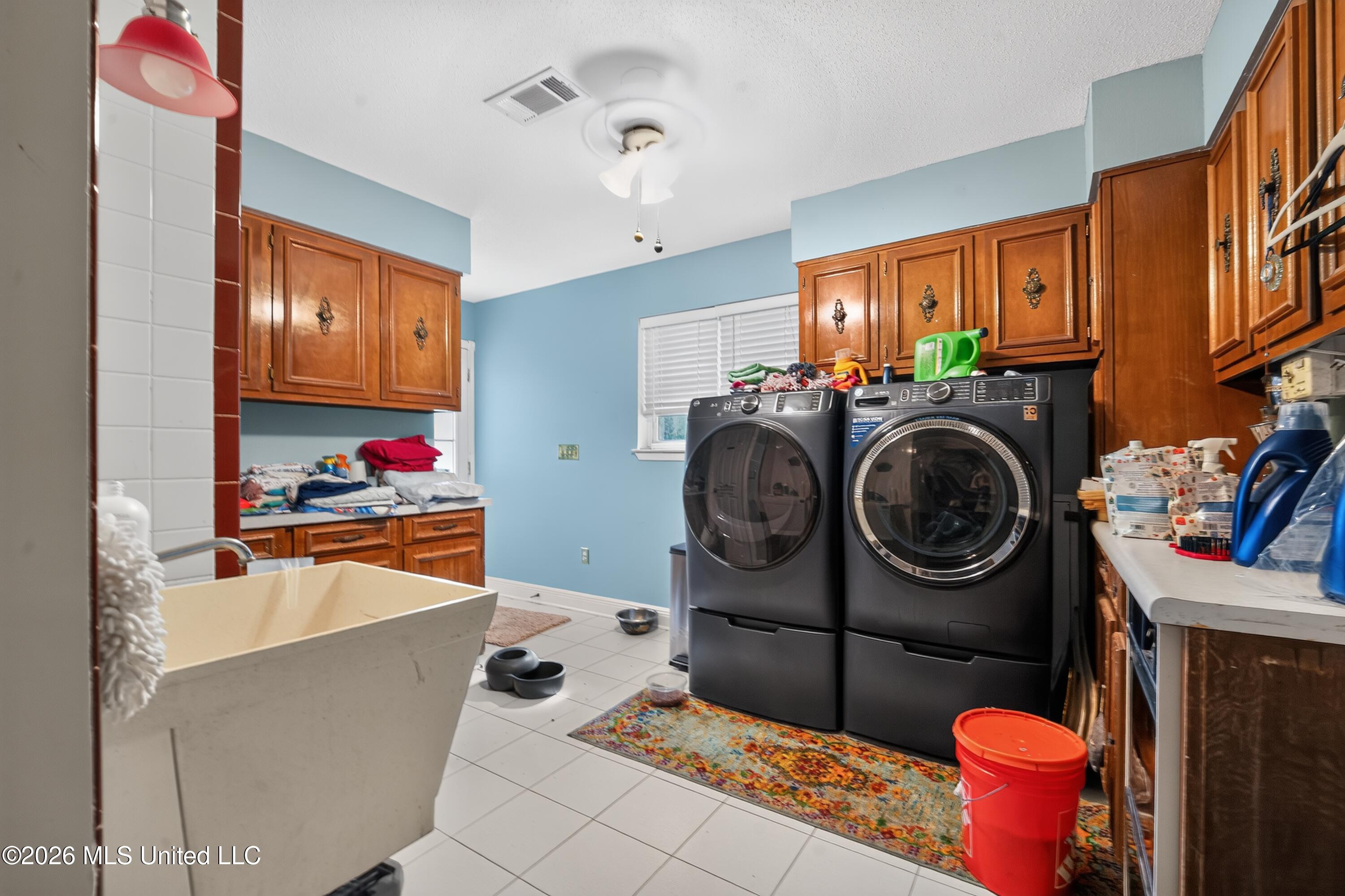 168 Davis Road Property Photo 62