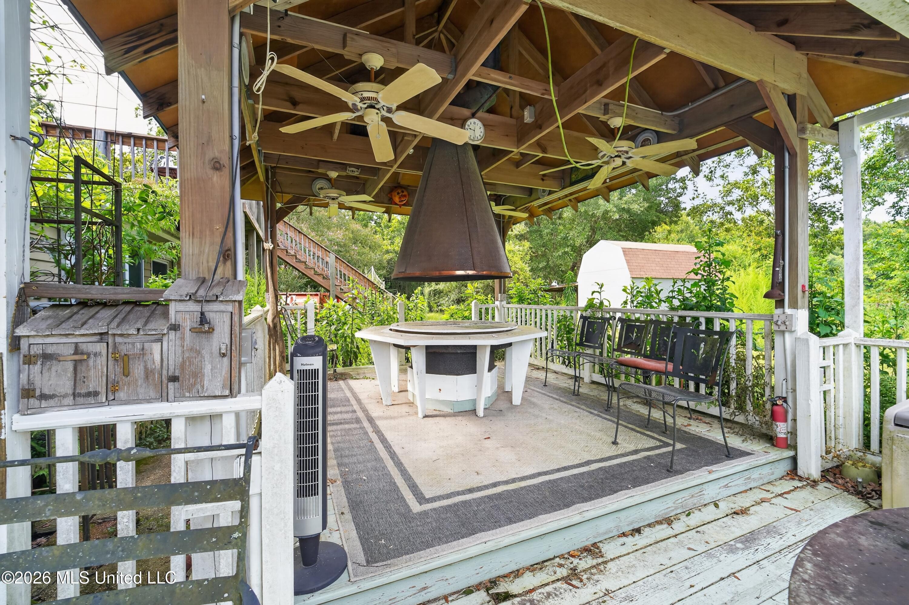 168 Davis Road Property Photo 64