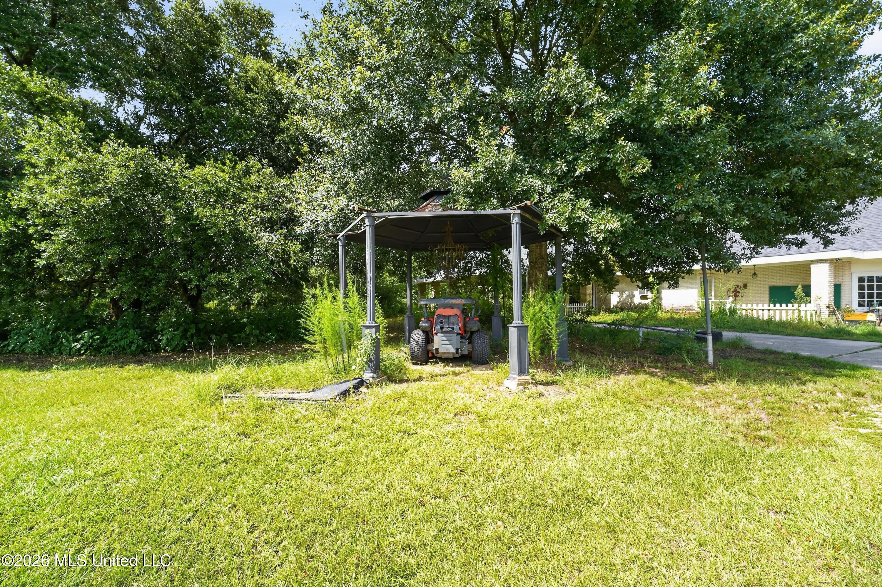 168 Davis Road Property Photo 67