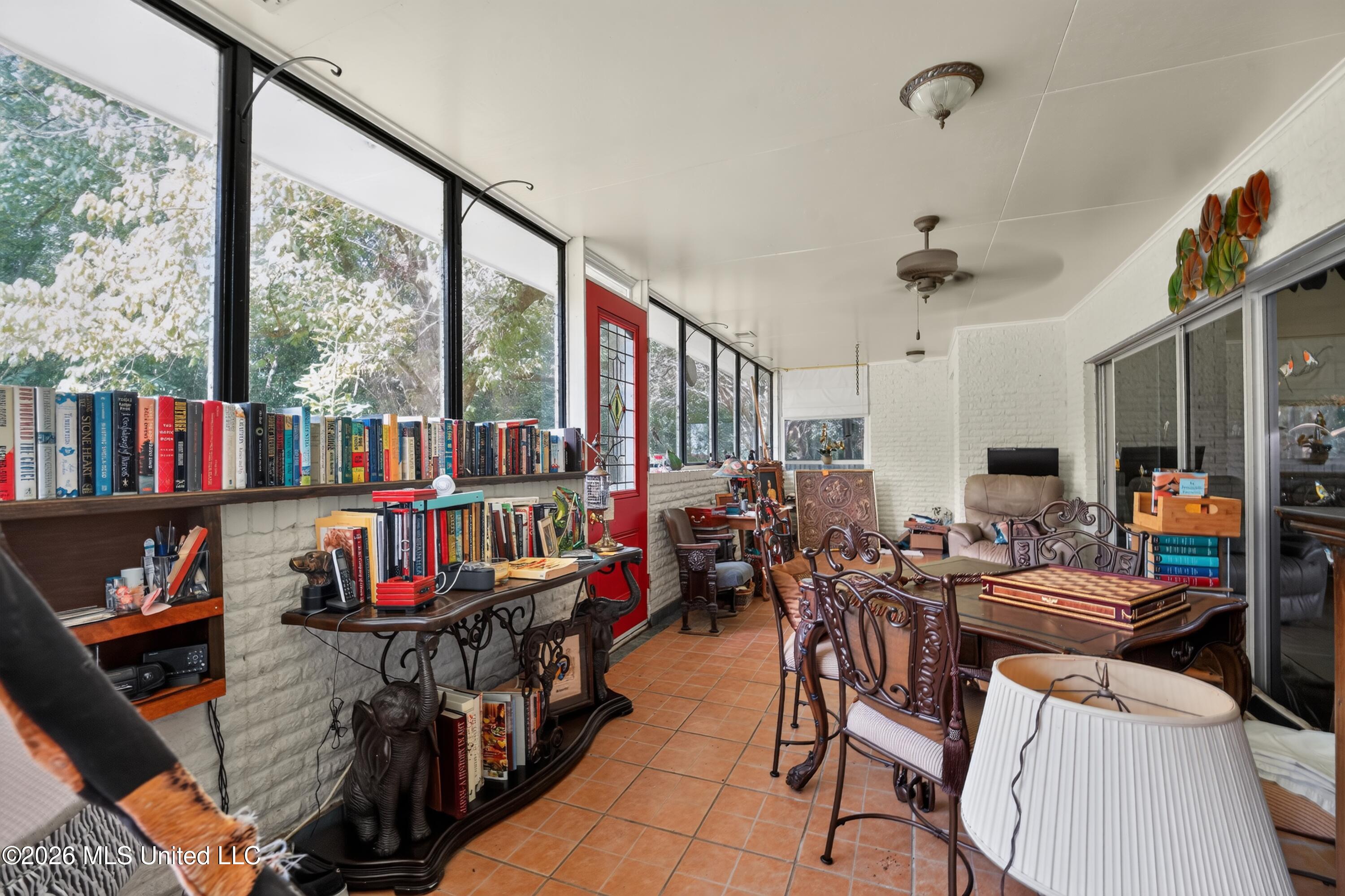 168 Davis Road Property Photo 69