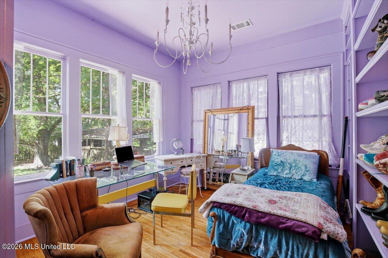 211 E Center Street Property Photo 19
