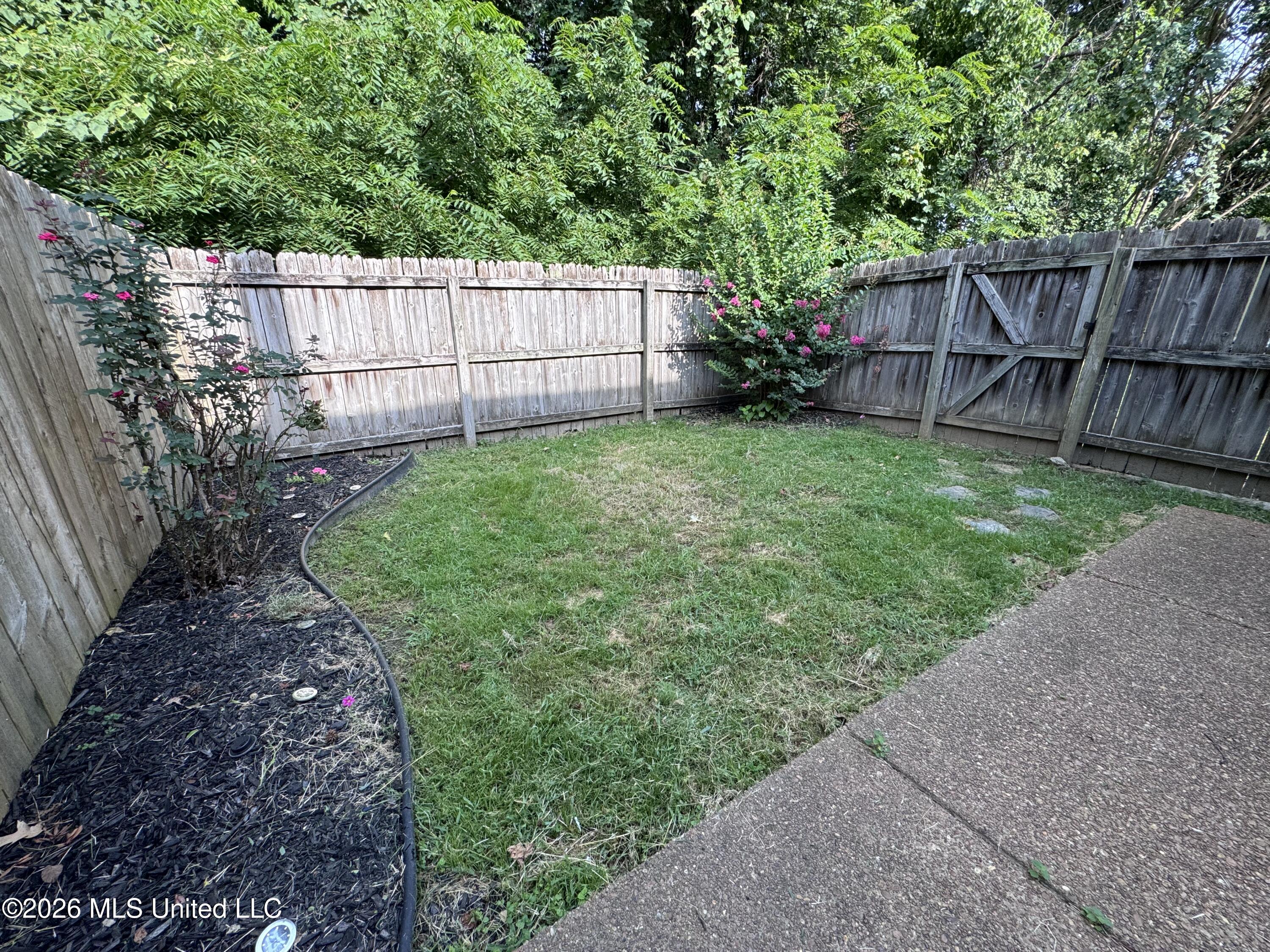 8051 W Creekwood Circle Property Photo 8