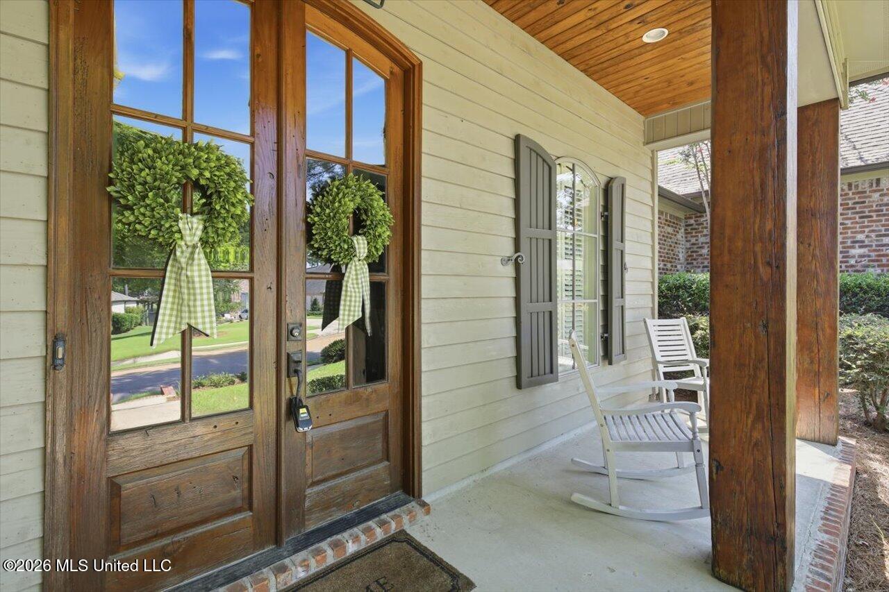 299 Lake Village Drive Property Photo 7