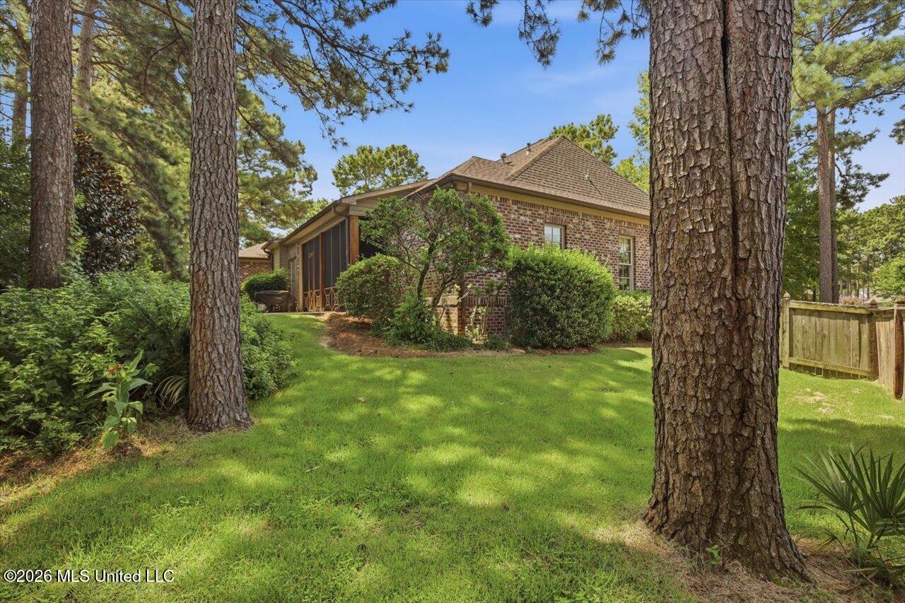 299 Lake Village Drive Property Photo 59