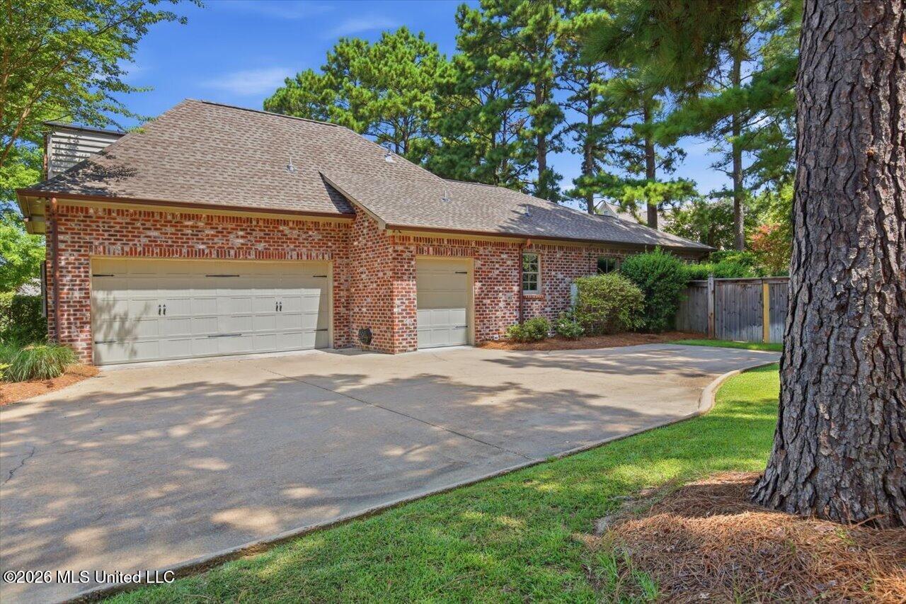 299 Lake Village Drive Property Photo 60