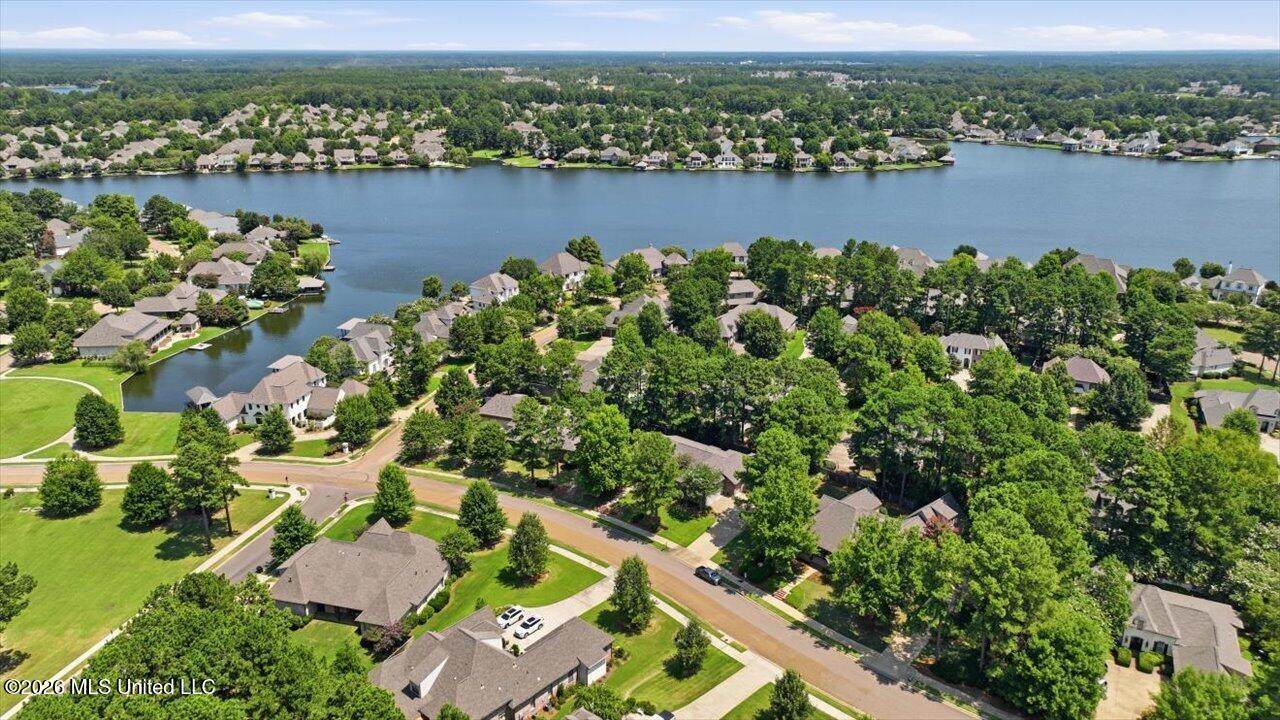 299 Lake Village Drive Property Photo 70