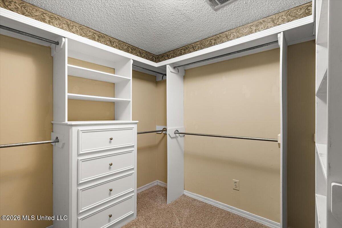 130 Bentley Drive Property Photo 20