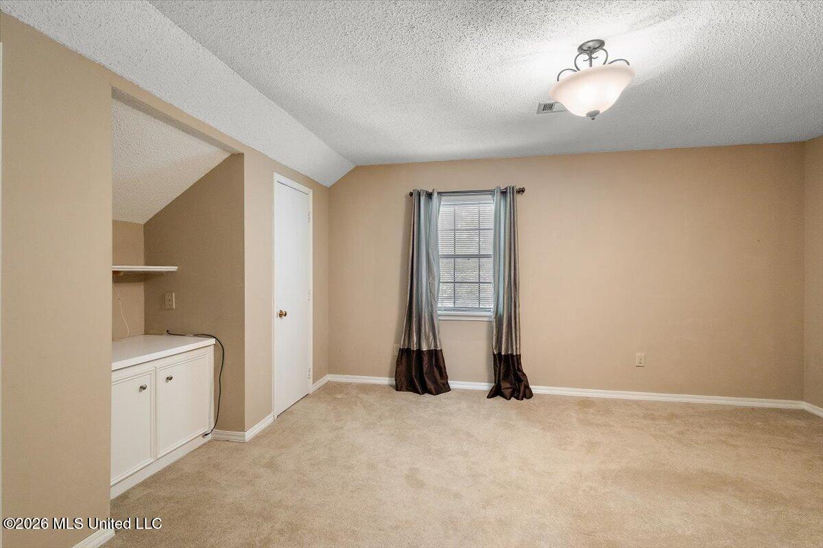 130 Bentley Drive Property Photo 23