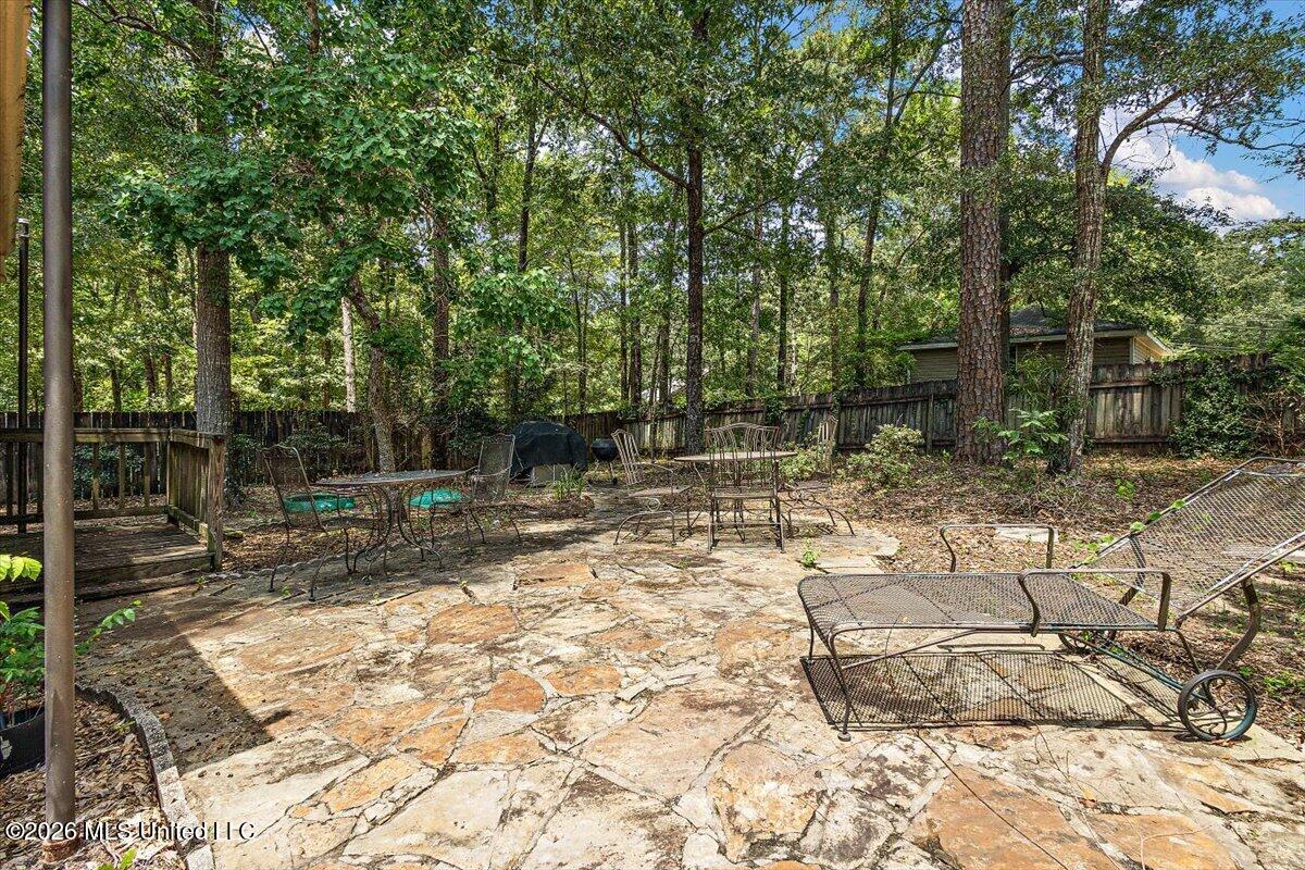 130 Bentley Drive Property Photo 31