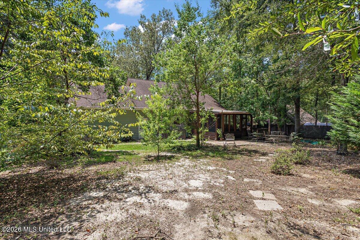 130 Bentley Drive Property Photo 35