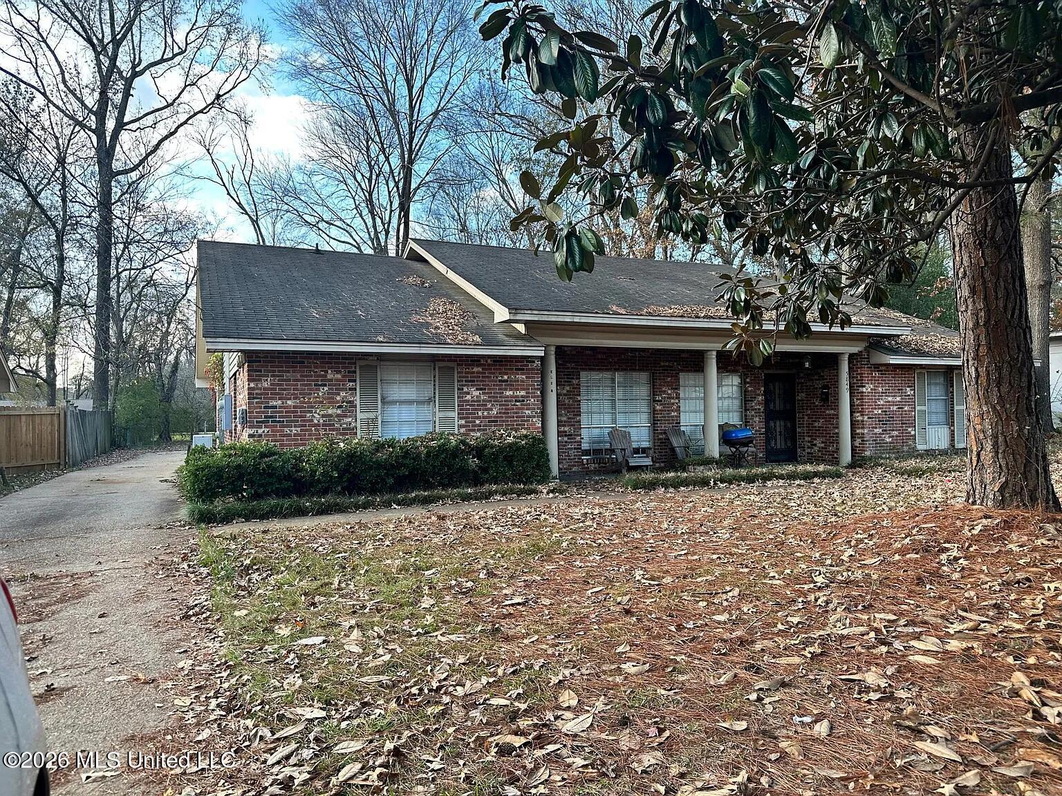 5847-49 Old Canton Road Property Photo 1