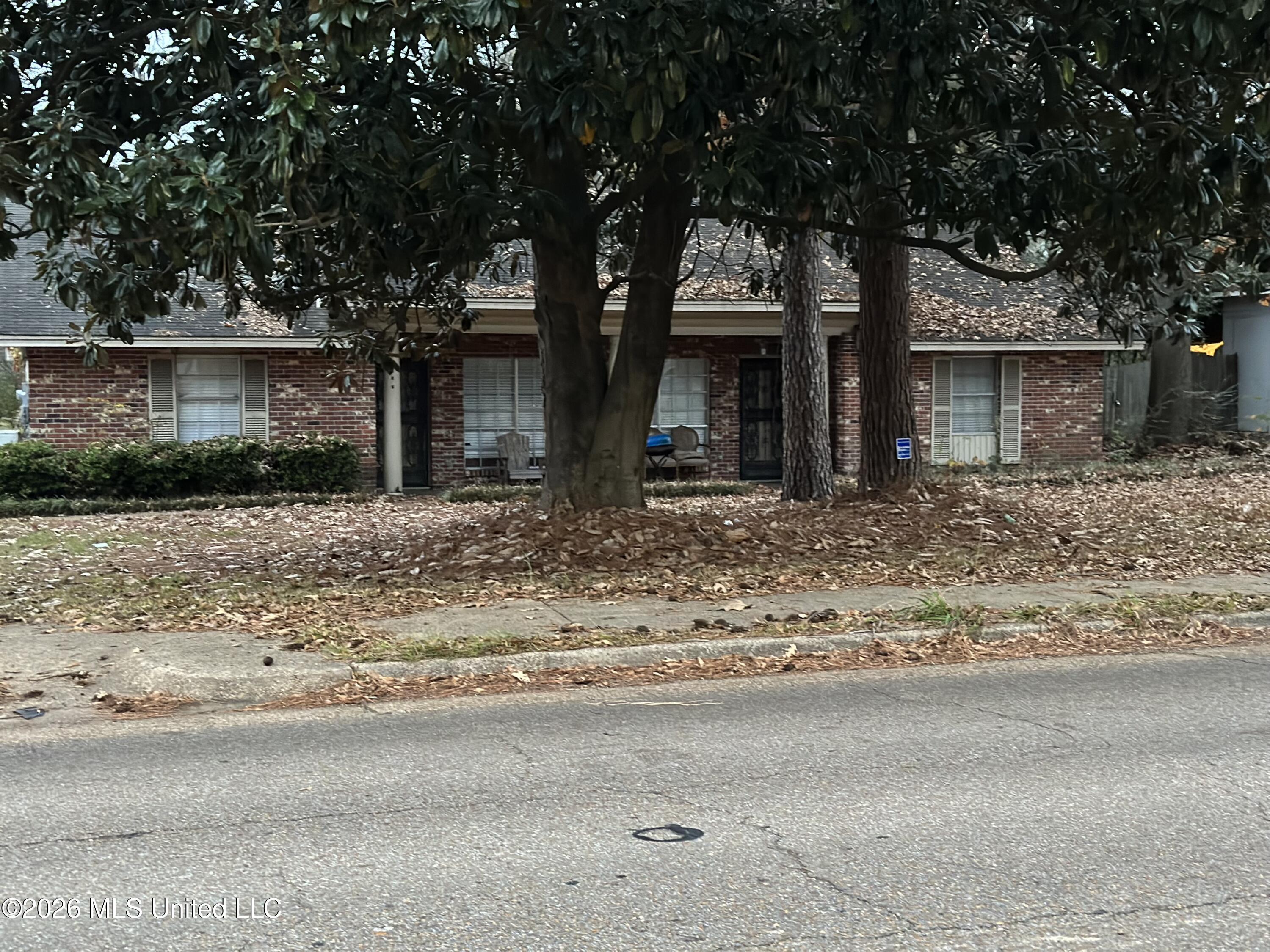 5847-49 Old Canton Road Property Photo 16