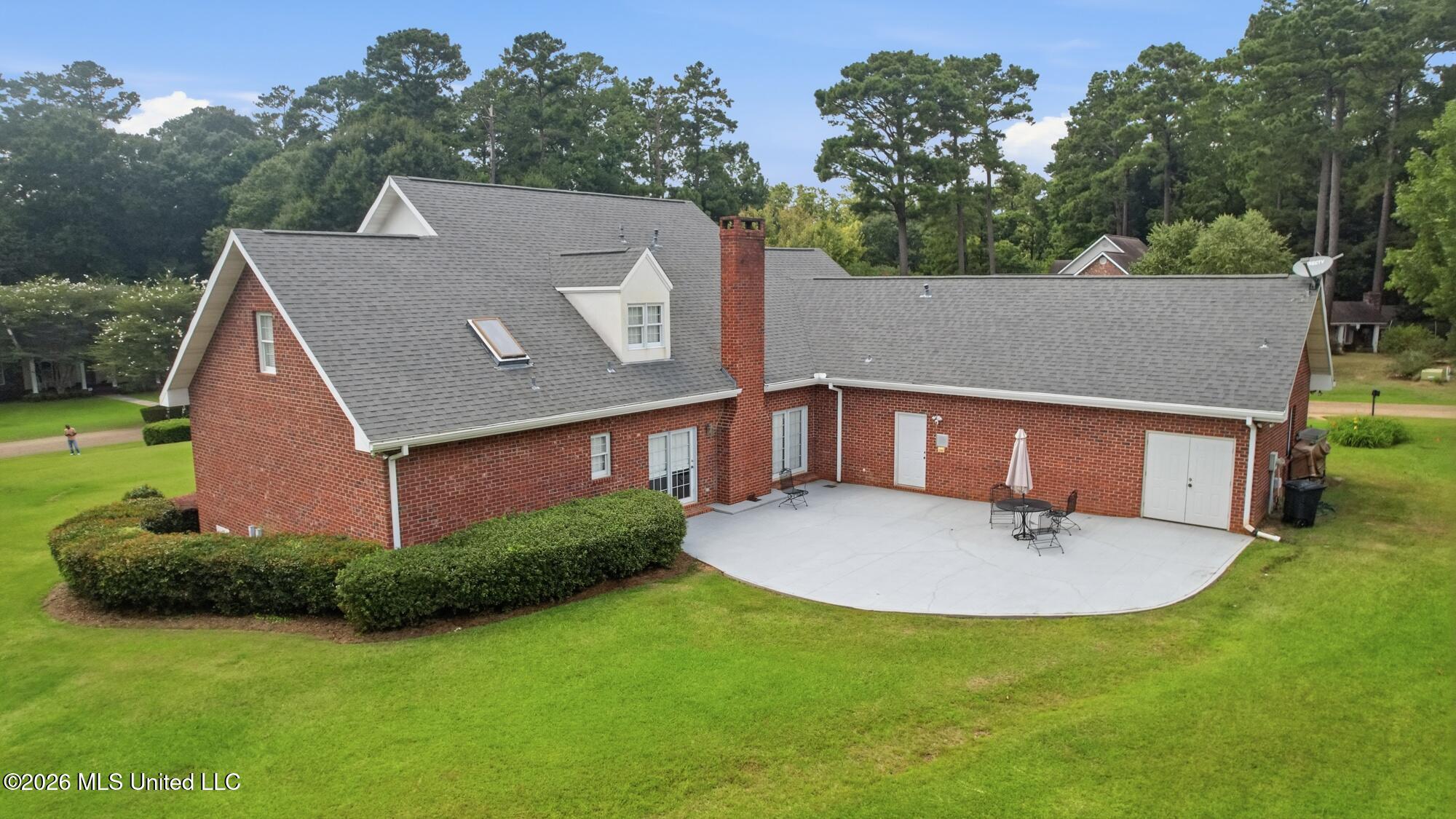 1071 Brandon Drive Property Photo 40