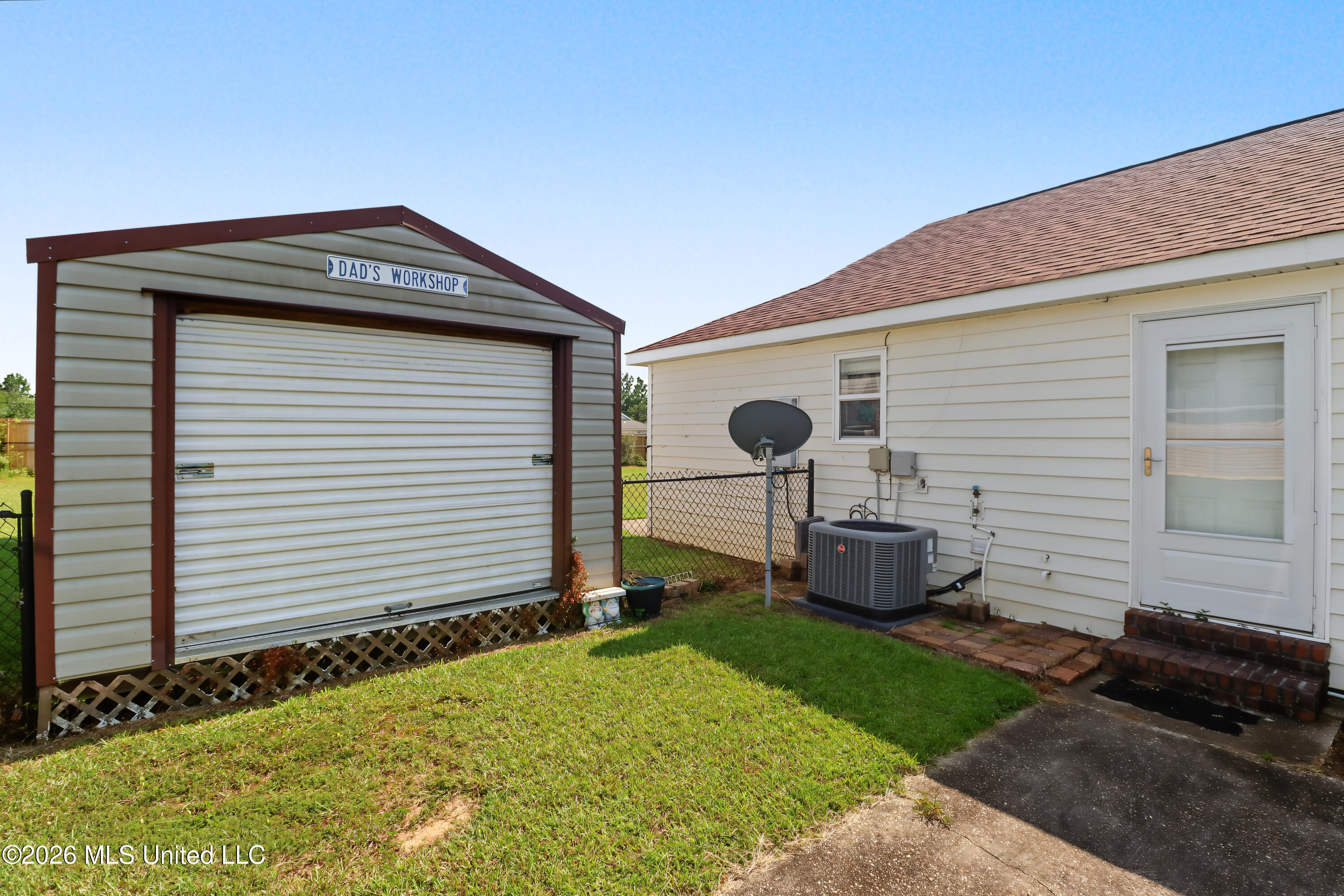 19191 N Clairmonte Street Property Photo 18